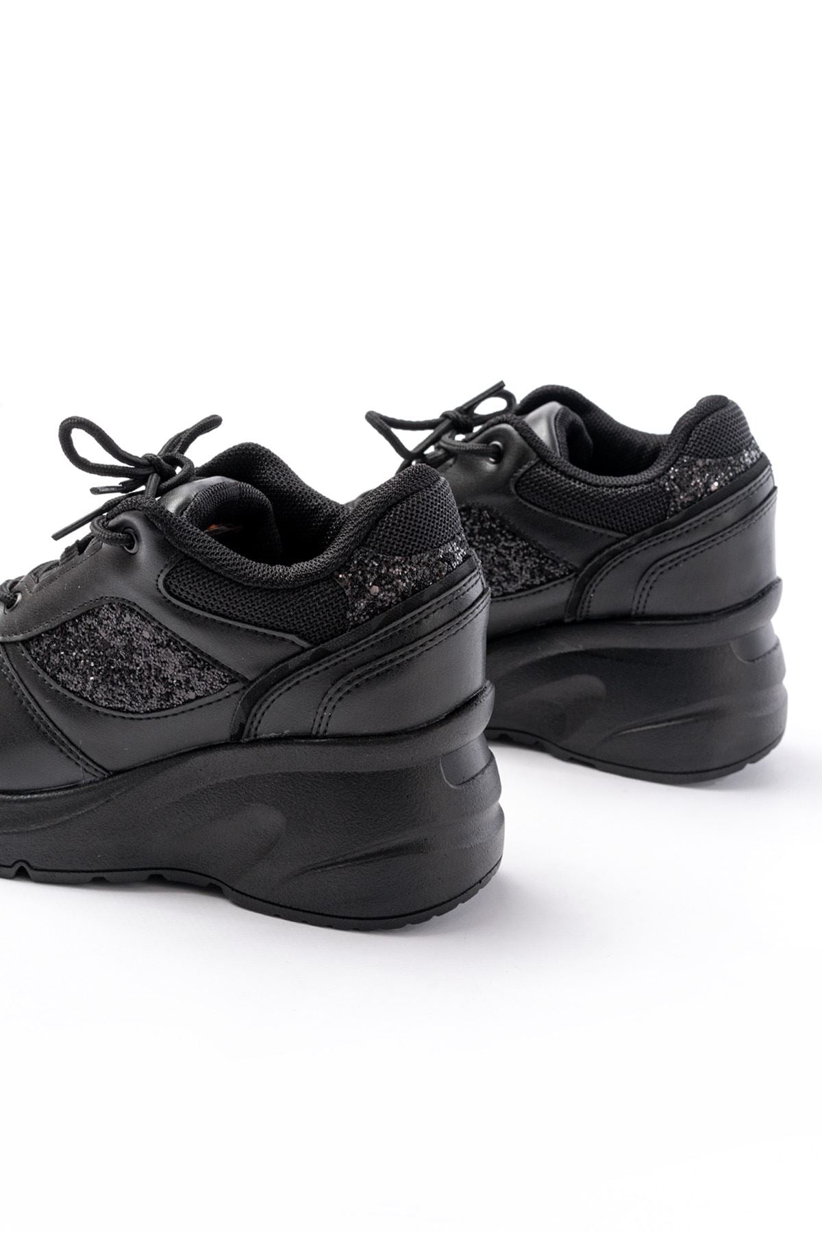 Macalu Kadın Siyah Fileli Taşlı Spor Ayakkabı