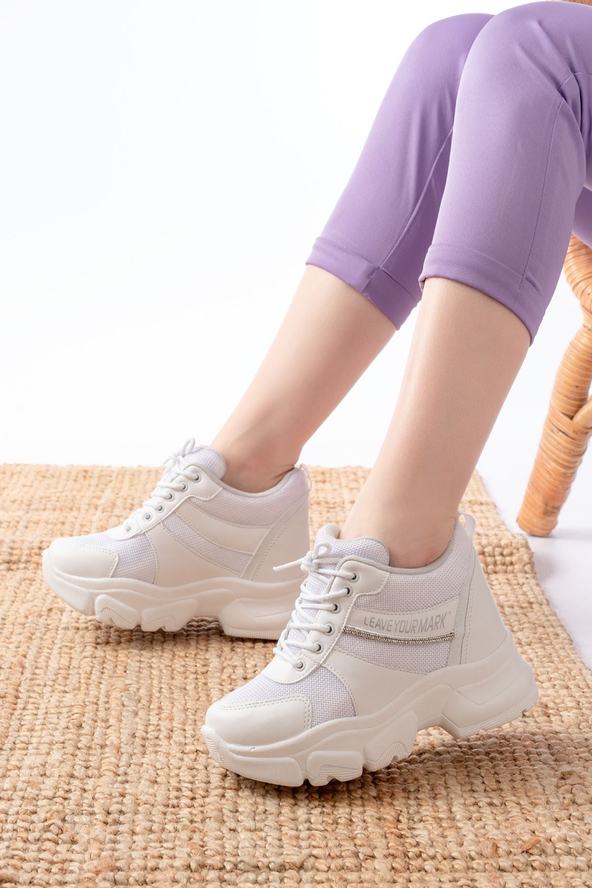 Wensy Kadın Beyaz Fileli Bağcıklı Gizli Topuklu Spor Ayakkabı