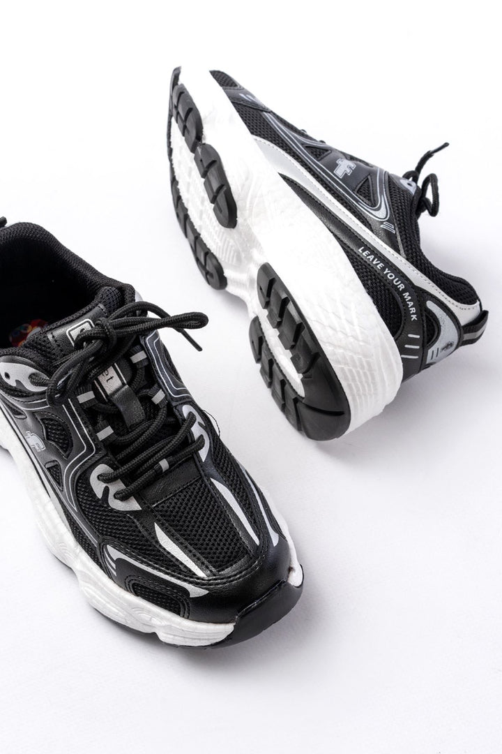 Bohenay Siyah Bağcıklı Beyaz Tabanlı Yazlık Spor Ayakkabı