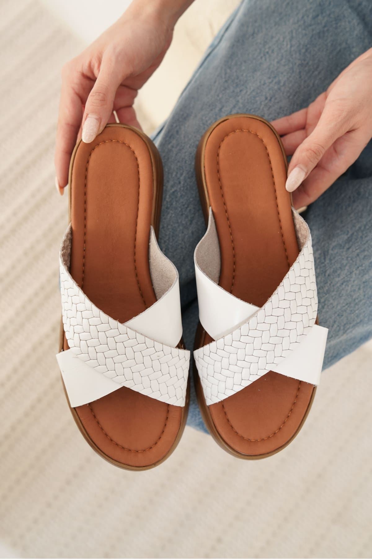 Fayn Kadın Örgü Desenli Hakiki Deri Beyaz Terlik