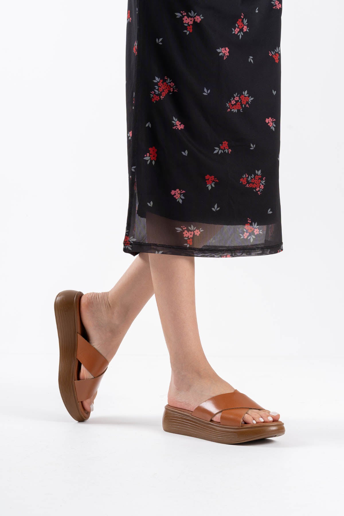 Fayn Kadın Hakiki Deri Taba Terlik