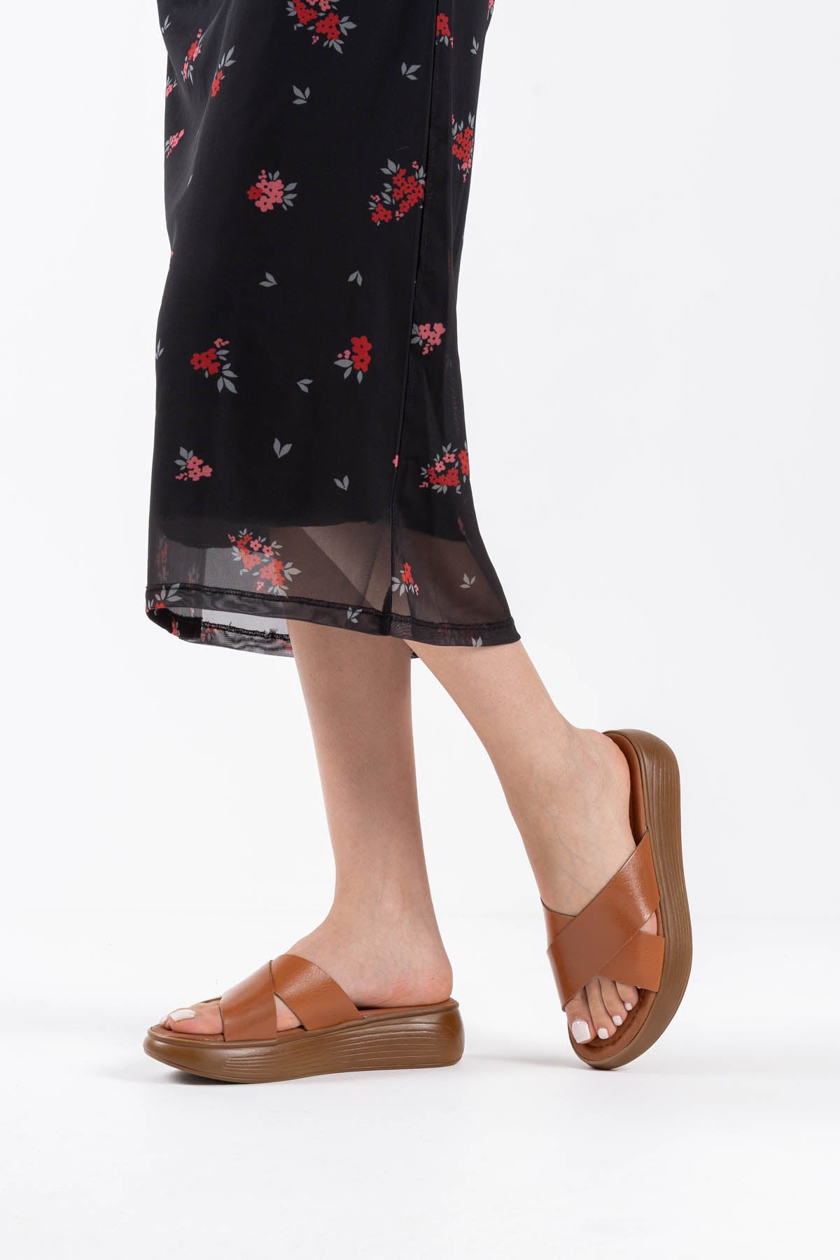 Fayn Kadın Hakiki Deri Taba Terlik