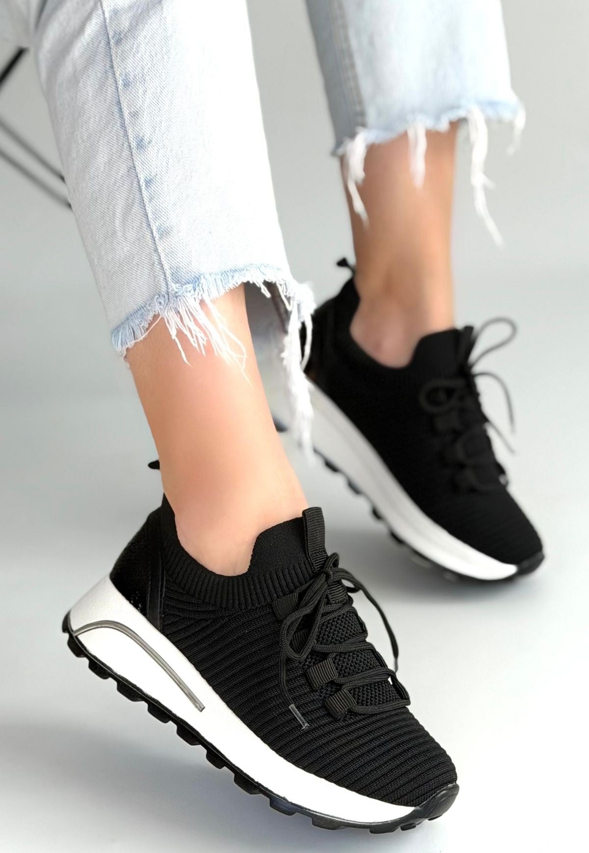 Feort Kadın Siyah Triko Bağcıklı Spor Ayakkabı