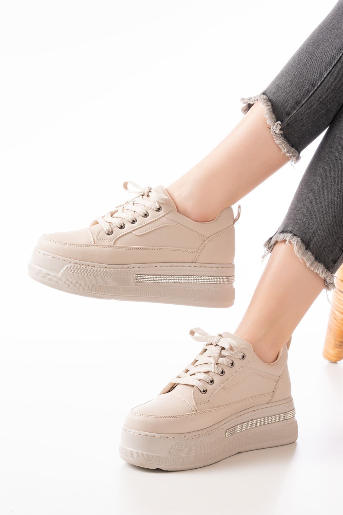 Senvia Kadın Nut Taş Aksesuarlı Spor Ayakkabı