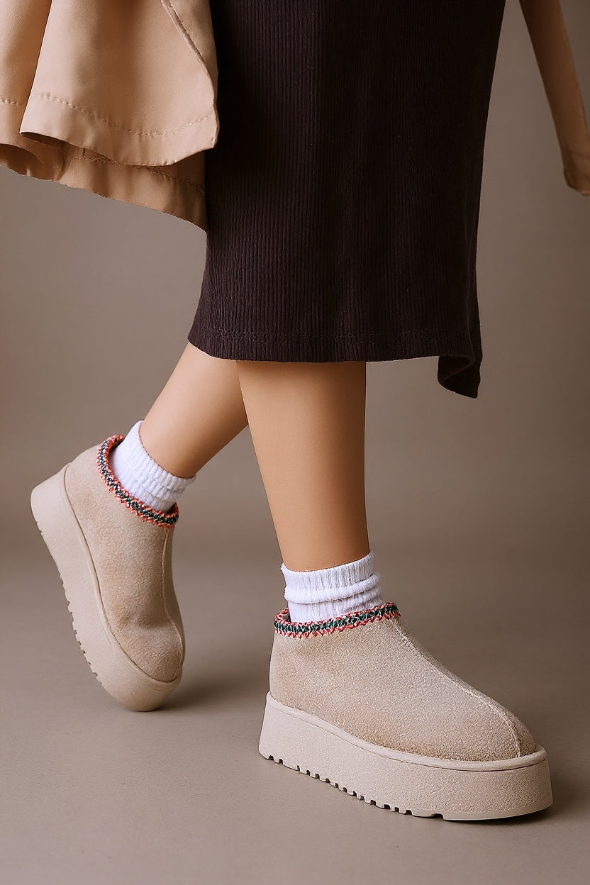 Foyk Kadın Bej İçi Kürklü Süet Bot