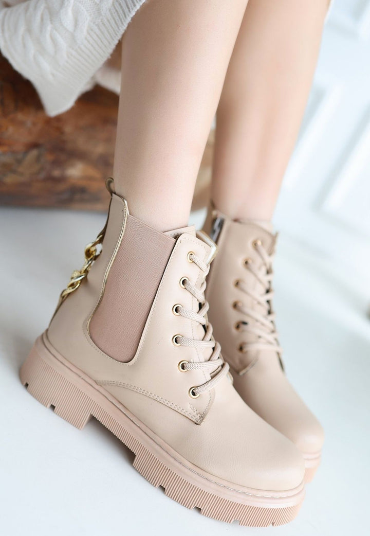 Harte Kadın Nude Bağcıklı Bot