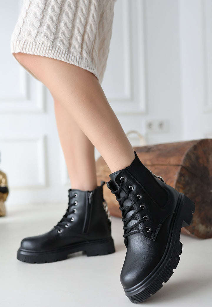 Harte Kadın Siyah Bağcıklı Bot