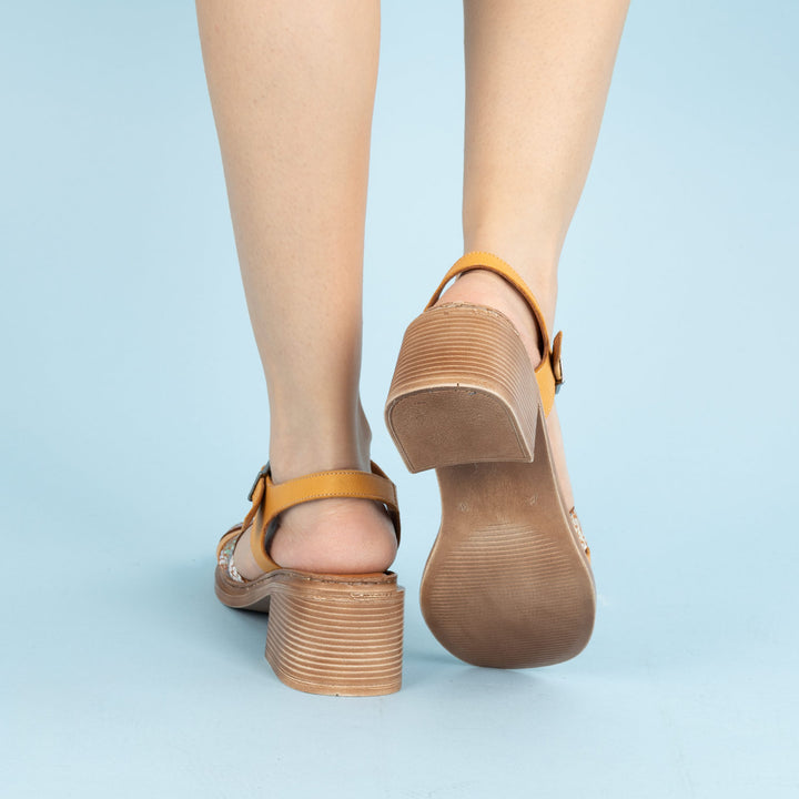 Hodra Kadın Hakiki Deri Hardal Kalın Topuklu Ayakkabı