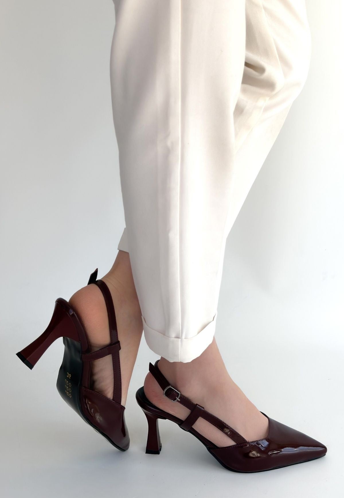 Hoost Kadın Bordo Rugan Sivri Burun Topuklu Ayakkabı