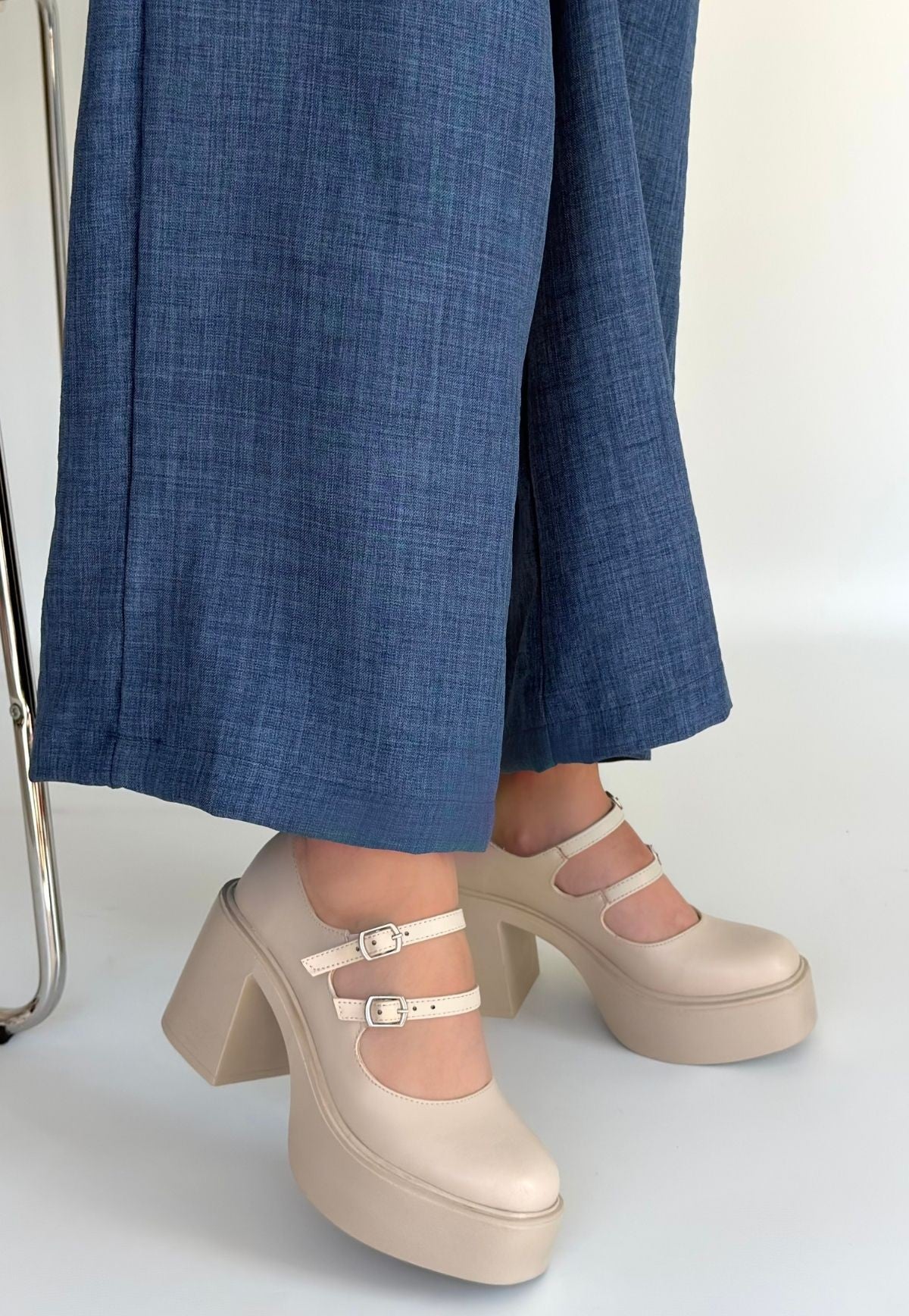 Jarlo Kadın Bej Dolgu Topuk Babet Ayakkabı