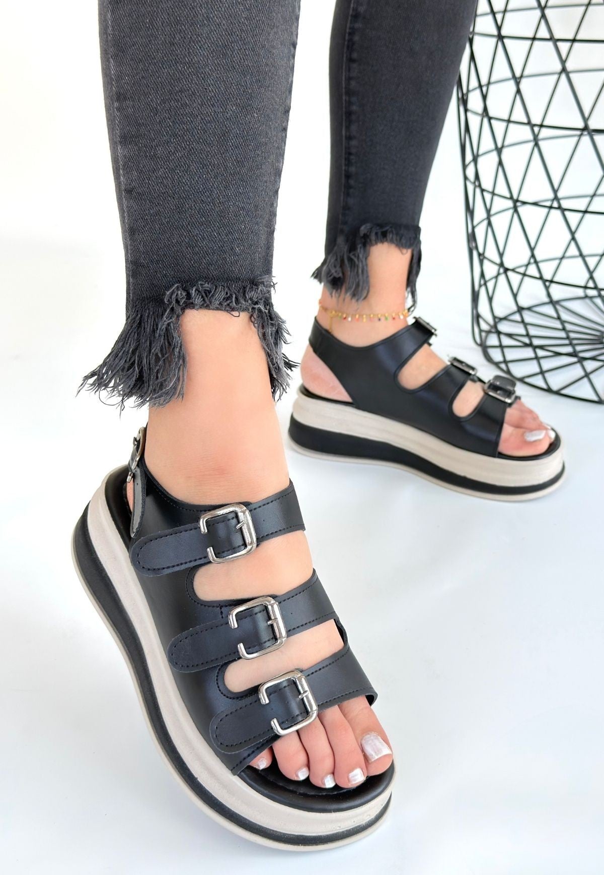 Jatay Kadın Siyah Sandalet