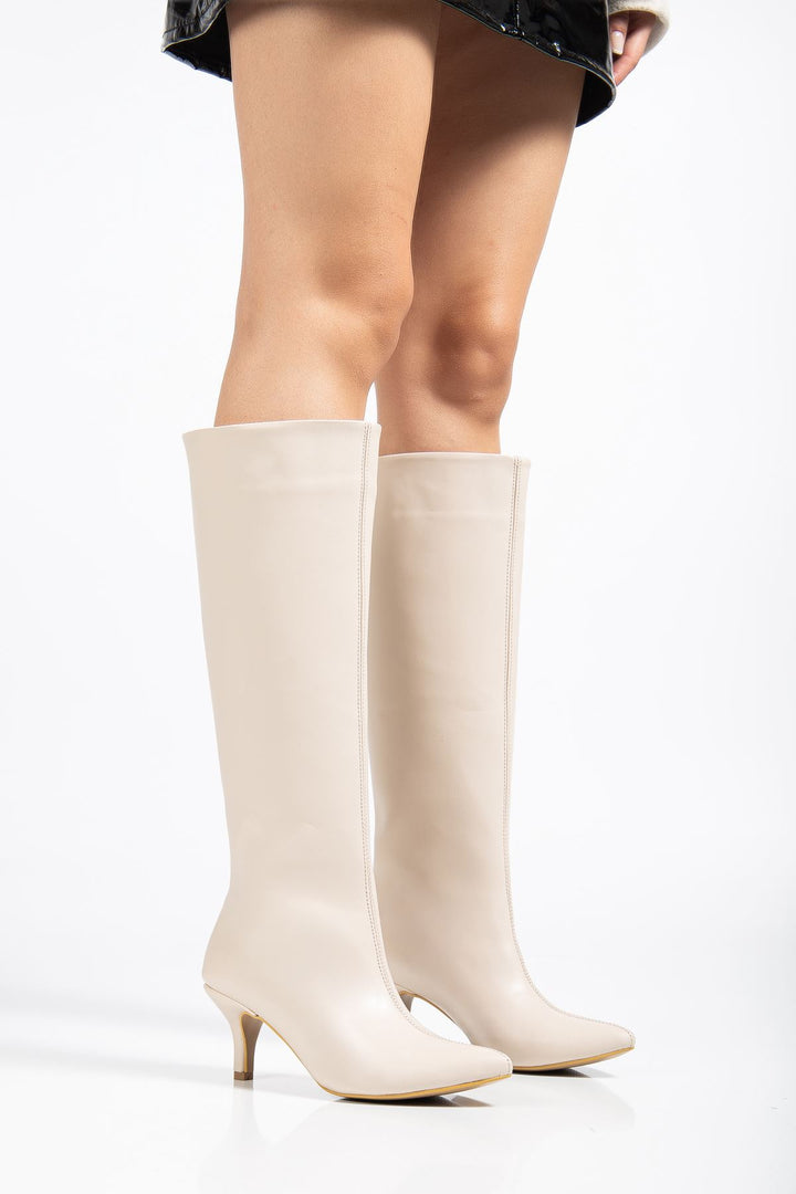 Jutten Bej Kırışık Rugan Kadın Çizme