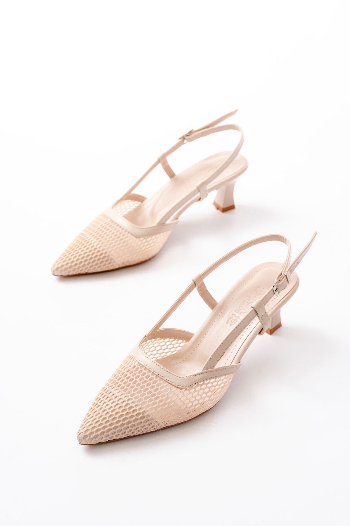 Camiry Bej Fileli Arkası Açık Topuklu Ayakkabı