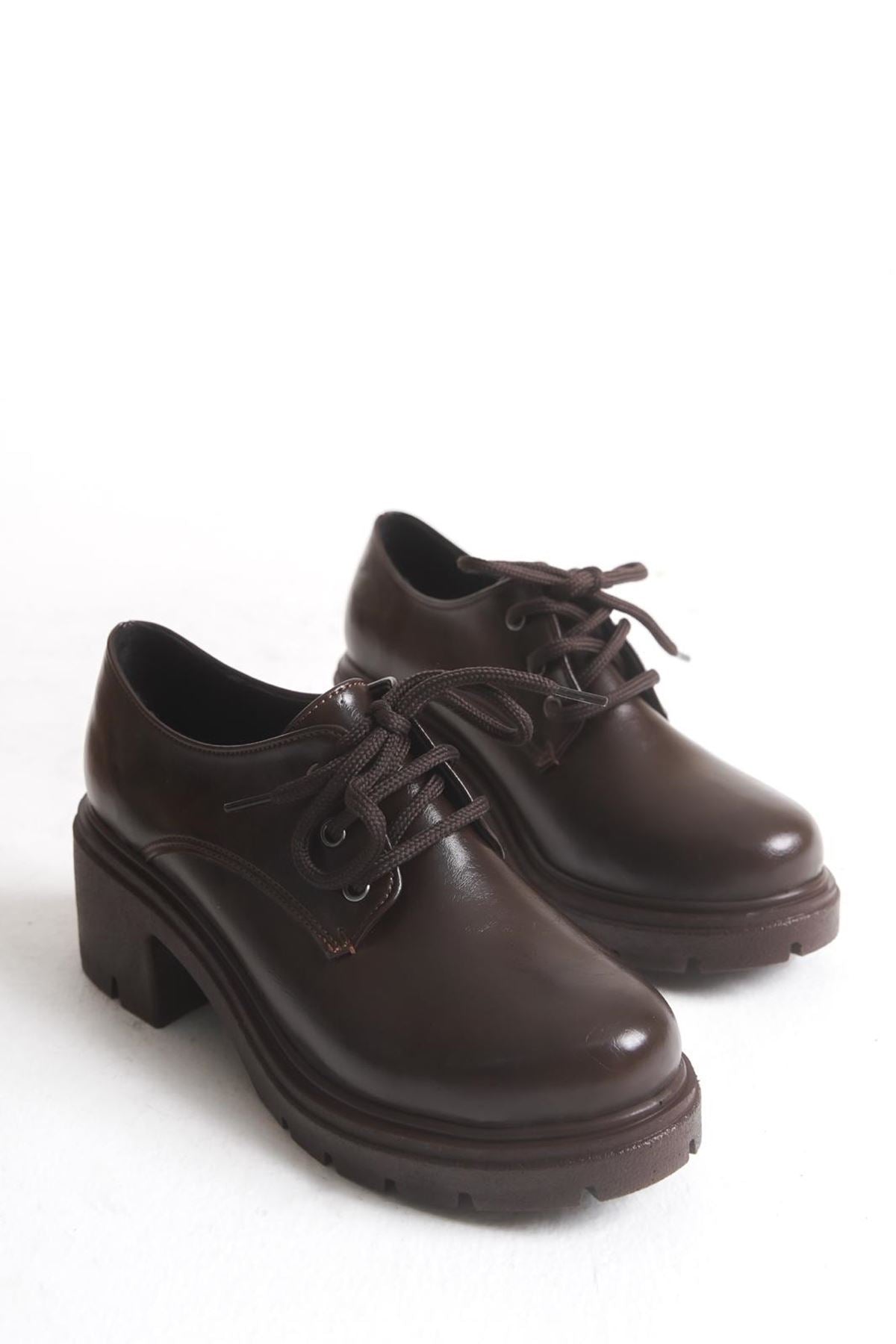 Hanese Kahve Kırışık Rugan Yüksek Tabanlı Bağcıklı  Loafer Ayakkabı