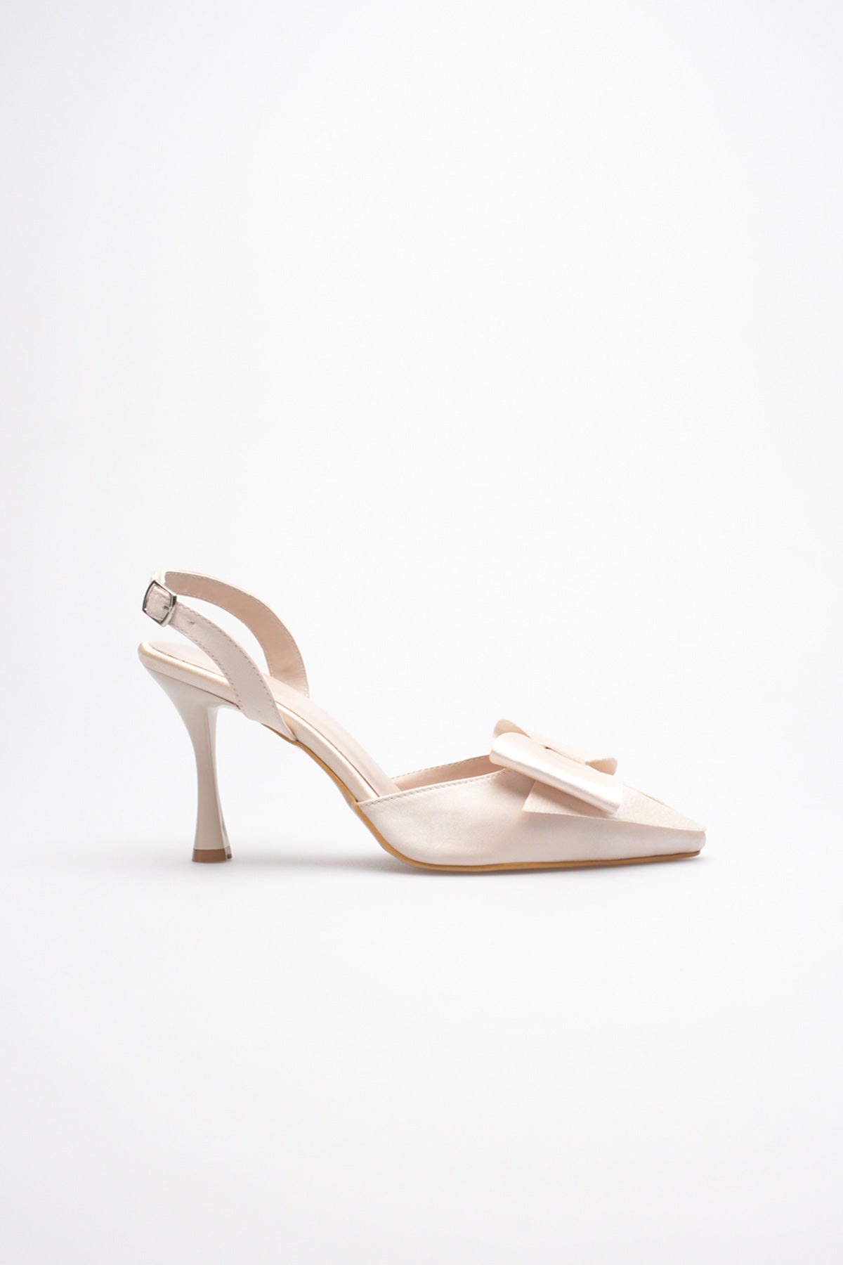 Fioren Kadın Bej Fiyonklu Saten Slingback Topuklu Ayakkabı