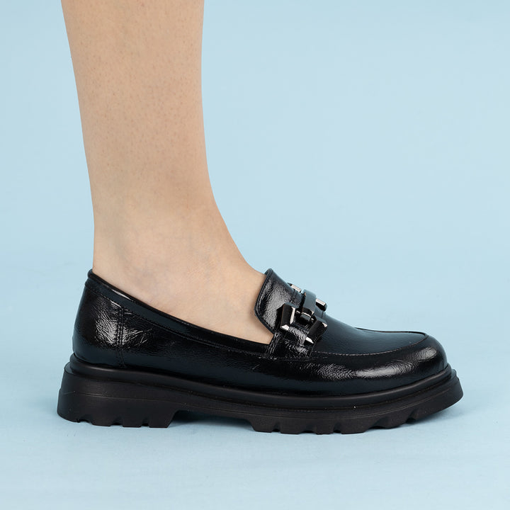Loke Kadın Tokalı Kırışık Siyah Loafer Ayakkabı