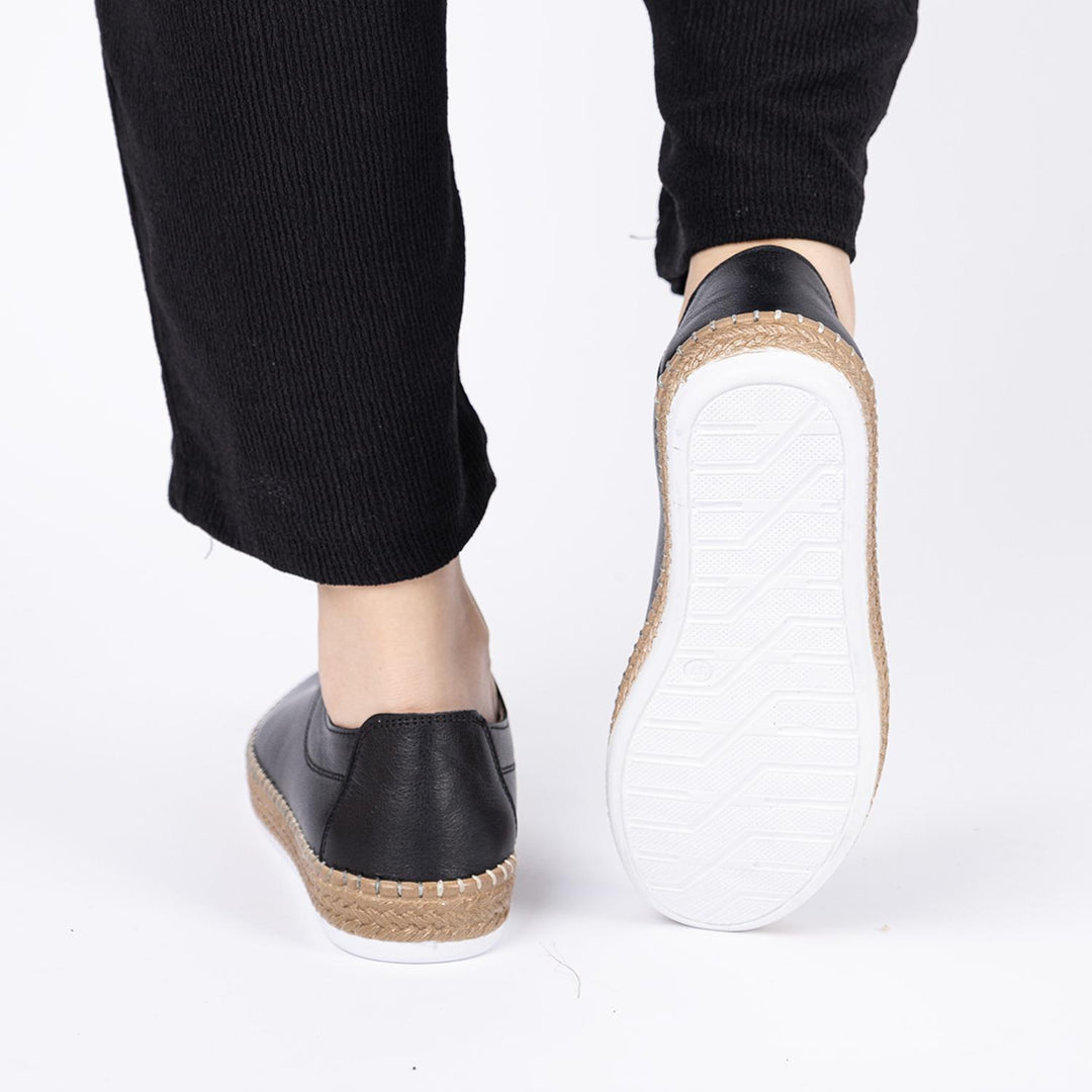 Lotte Kadın Hakiki Deri Siyah Günlük Ayakkabı