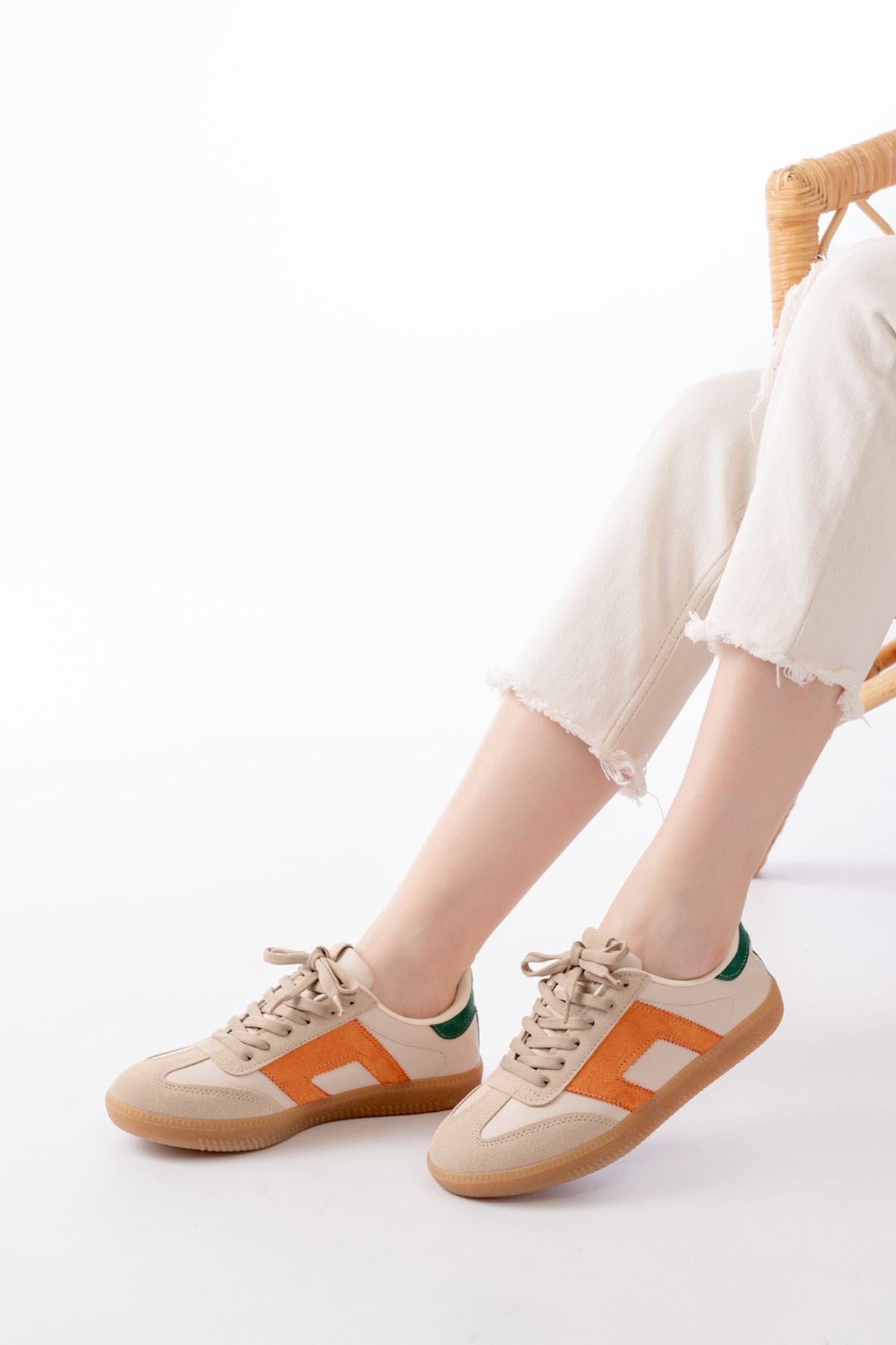 Zamesi Bej Garni Bağcıklı Termo Taban Kadın Spor Ayakkabı