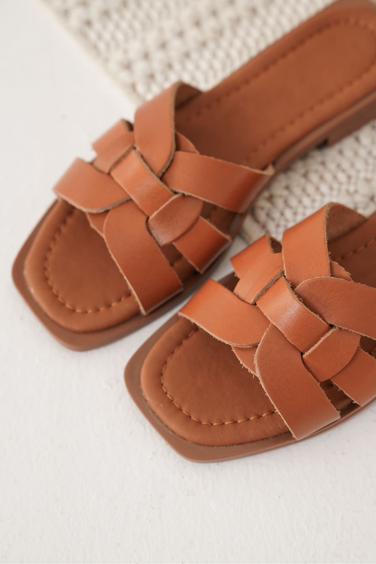 Marlen Kadın Hakiki Deri Taba Terlik