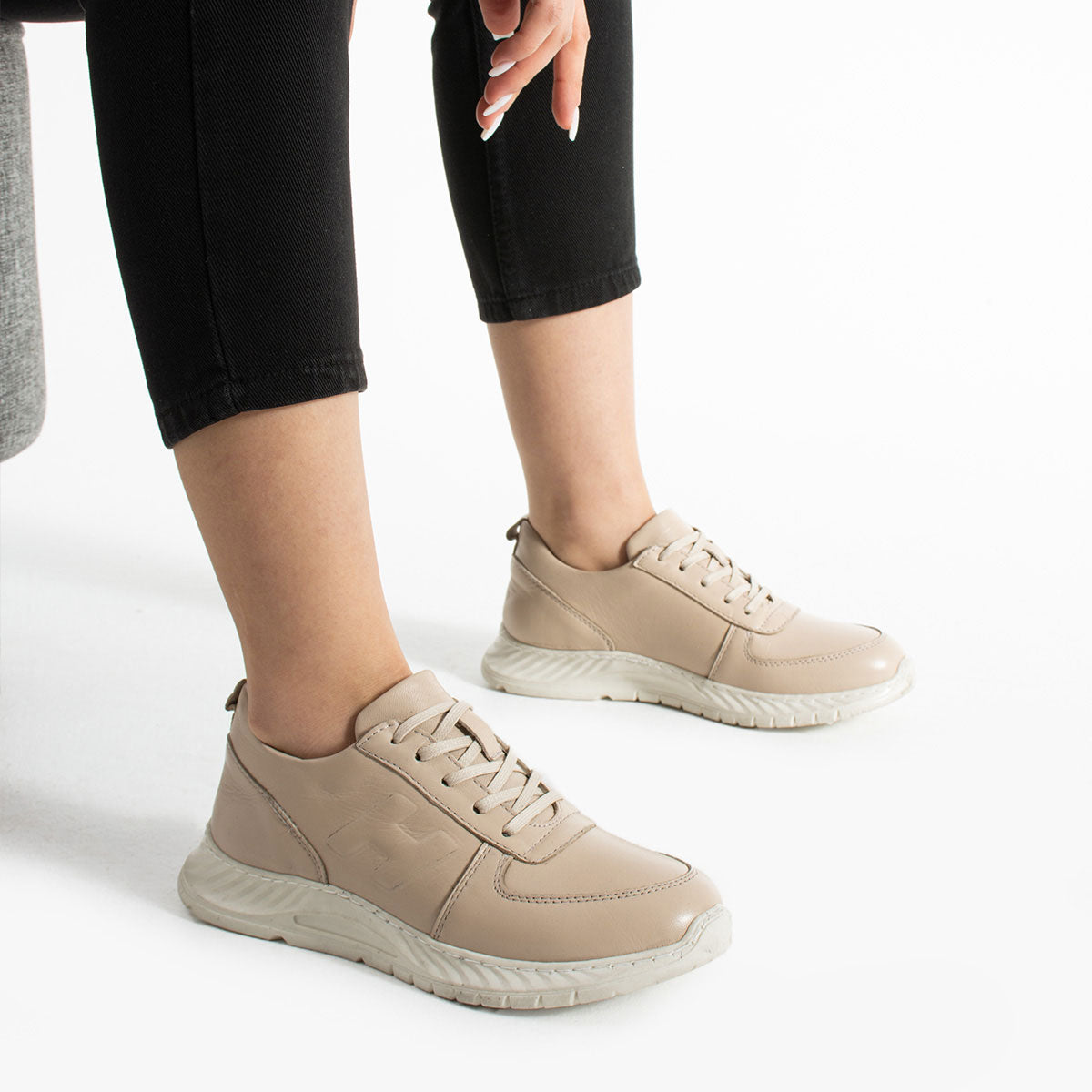 Mead Kadın Hakiki Deri Bej Spor Ayakkabı