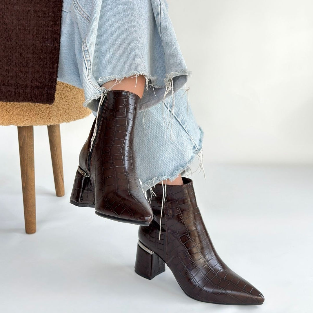 Meça Kadın Kahverengi Kroko Desenli Topuklu Bot