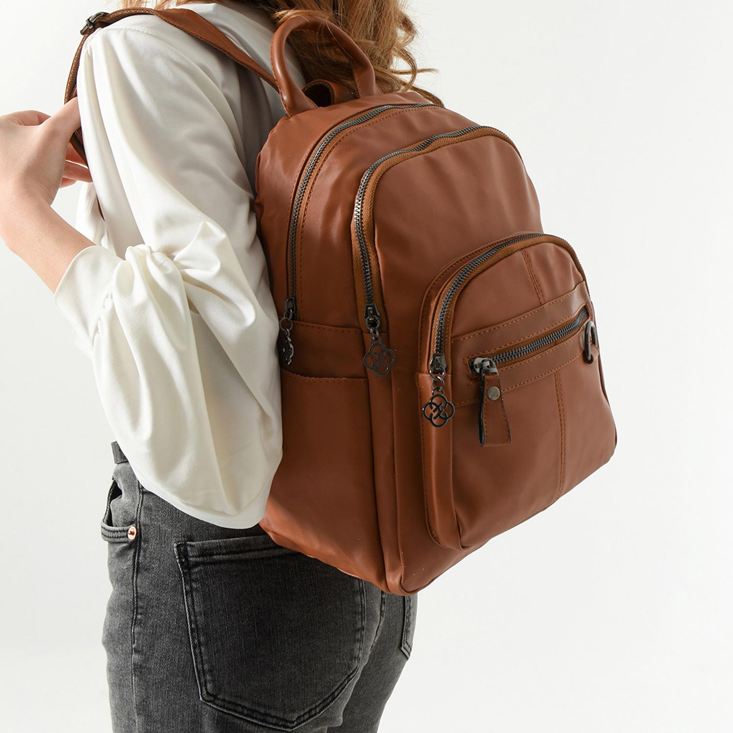 Miloya Kadın Saten Sırt Çantası