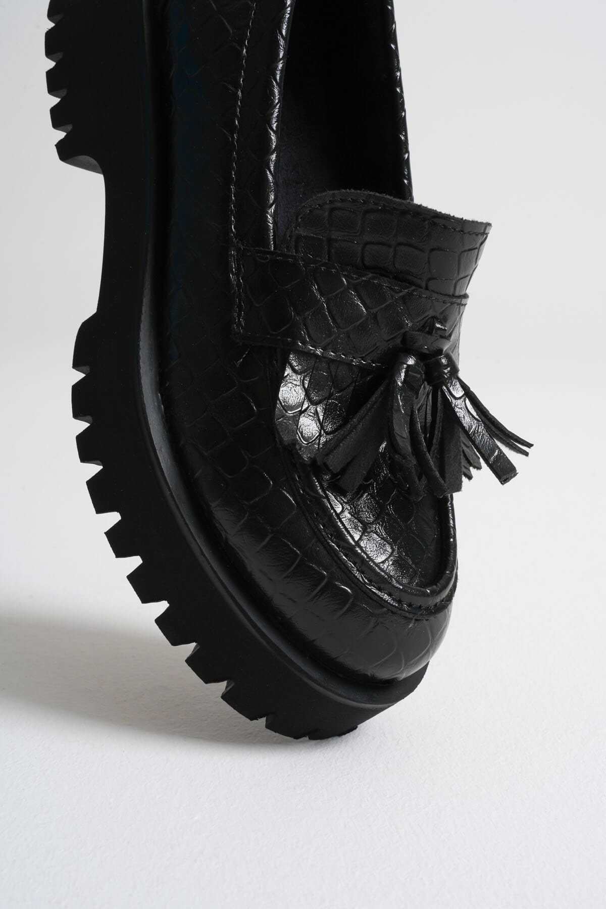 Mina Kadın Siyah Kroko Baskılı Loafer Ayakkabı