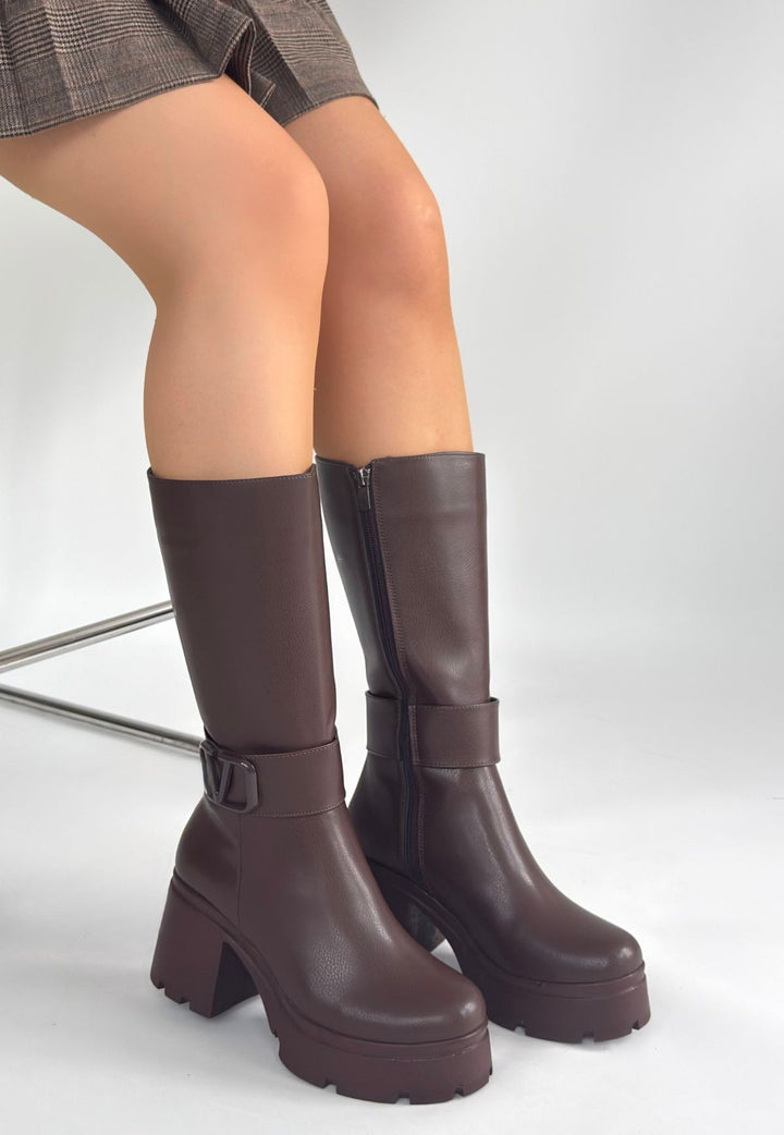 Moki Kadın Kahverengi Tokalı Topuklu Çizme