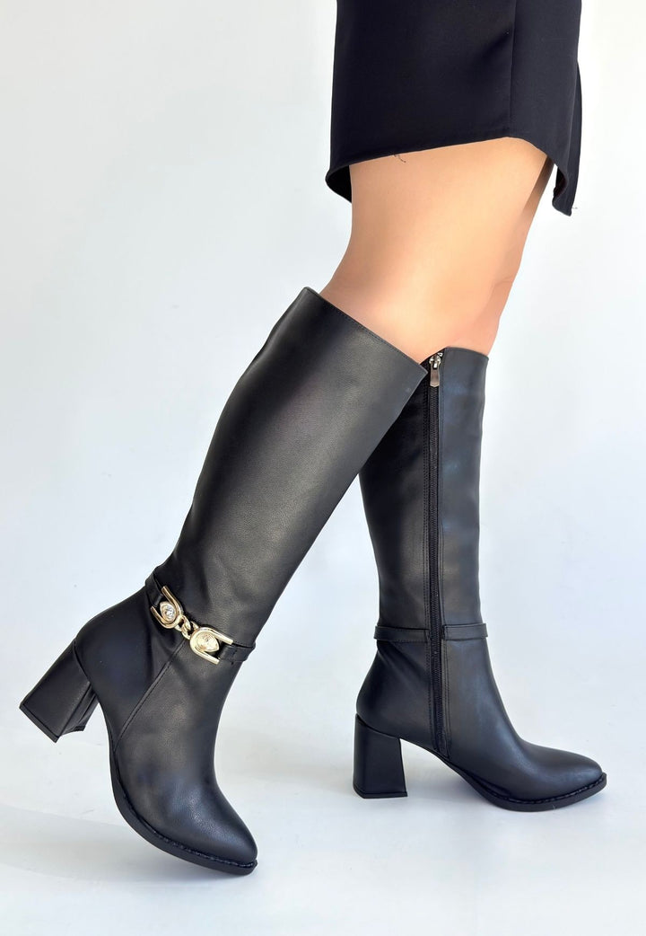 Mooni Kadın Siyah Tokalı Topuklu Çizme