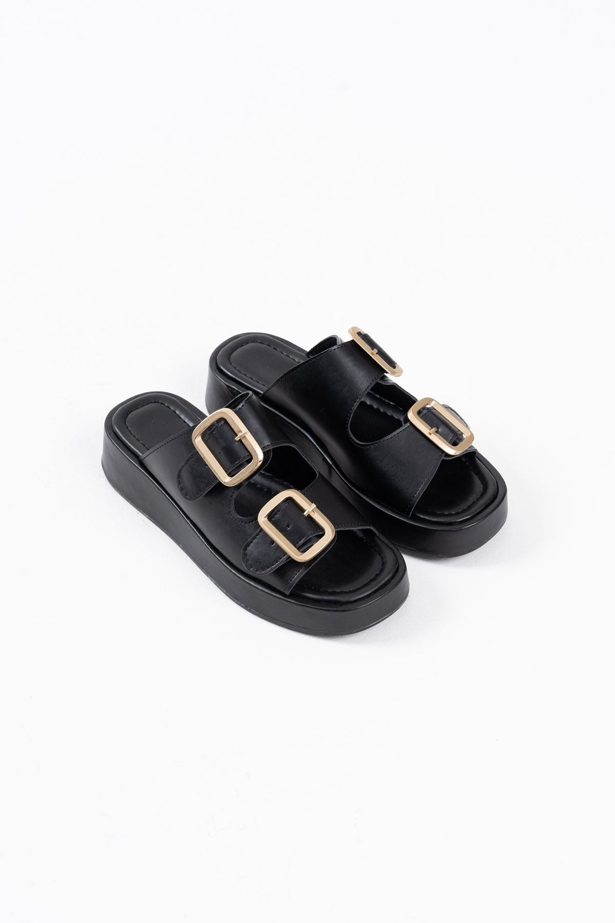 Nare Kadın Siyah Tokalı Terlik