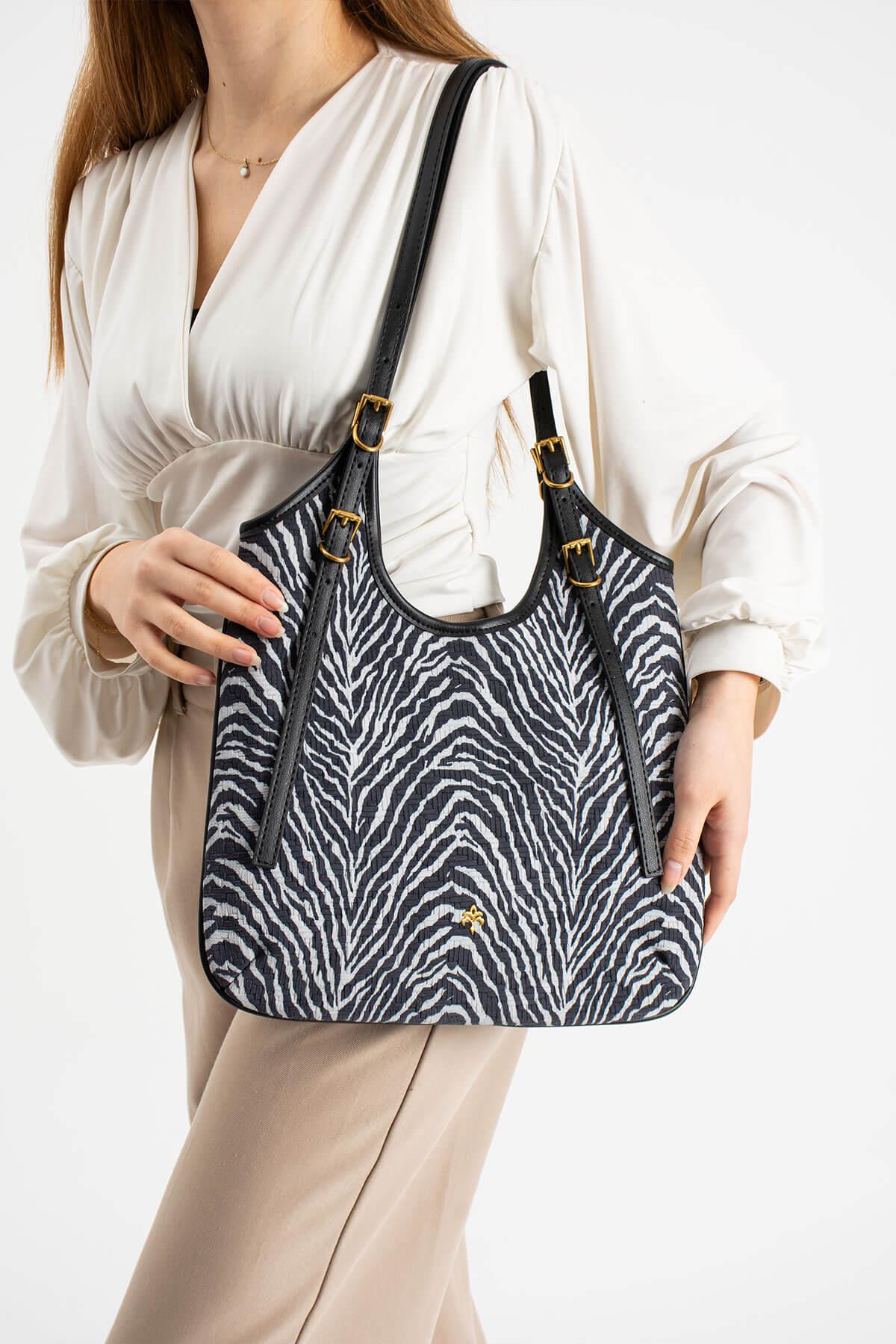 NEVRA-N Kadın Hakiki Süet Deri Omuz Çantası