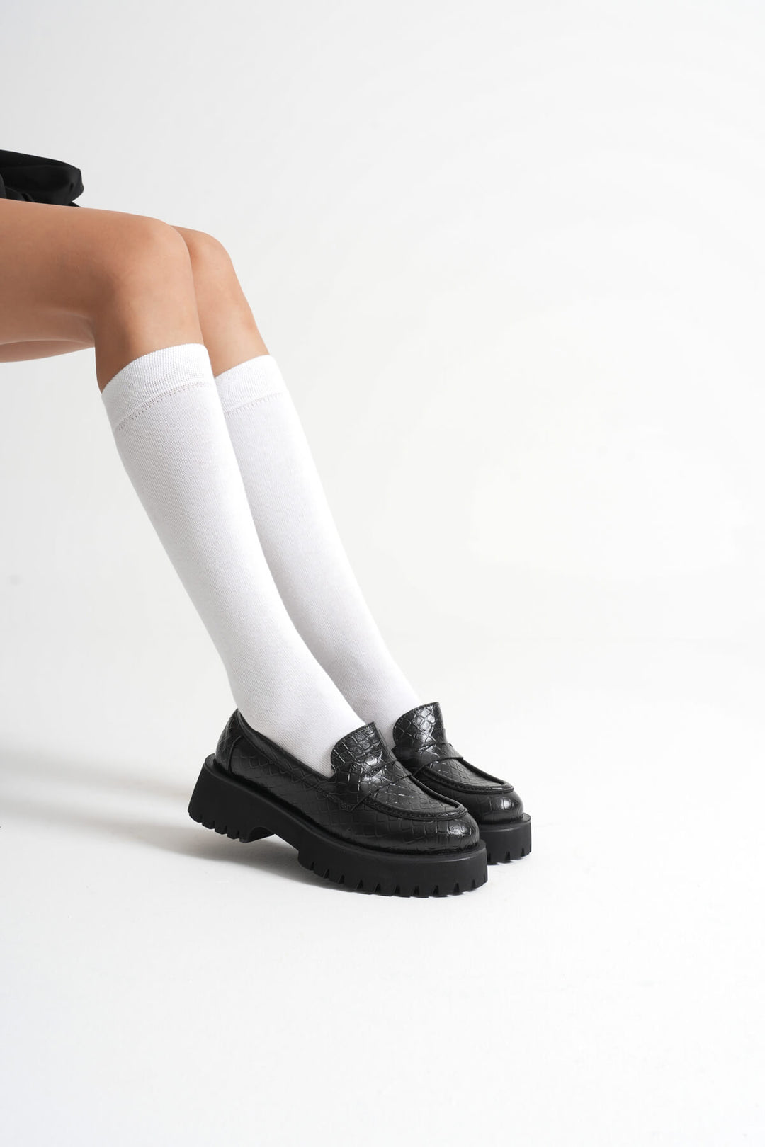 Noir Kadın Siyah Kroko Desenli Loafer Ayakkabı