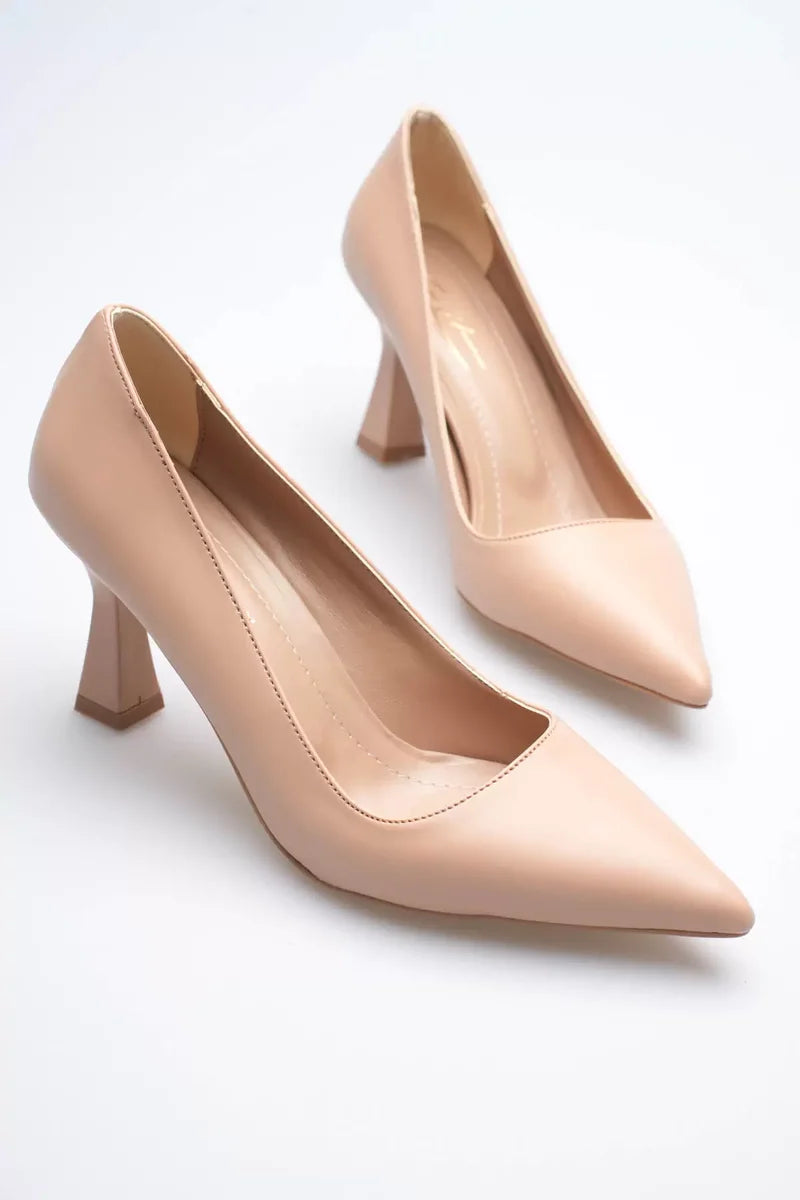 Lessa Nude Sivri Burun Orta Topuklu Kadın Stiletto TR20MS02D