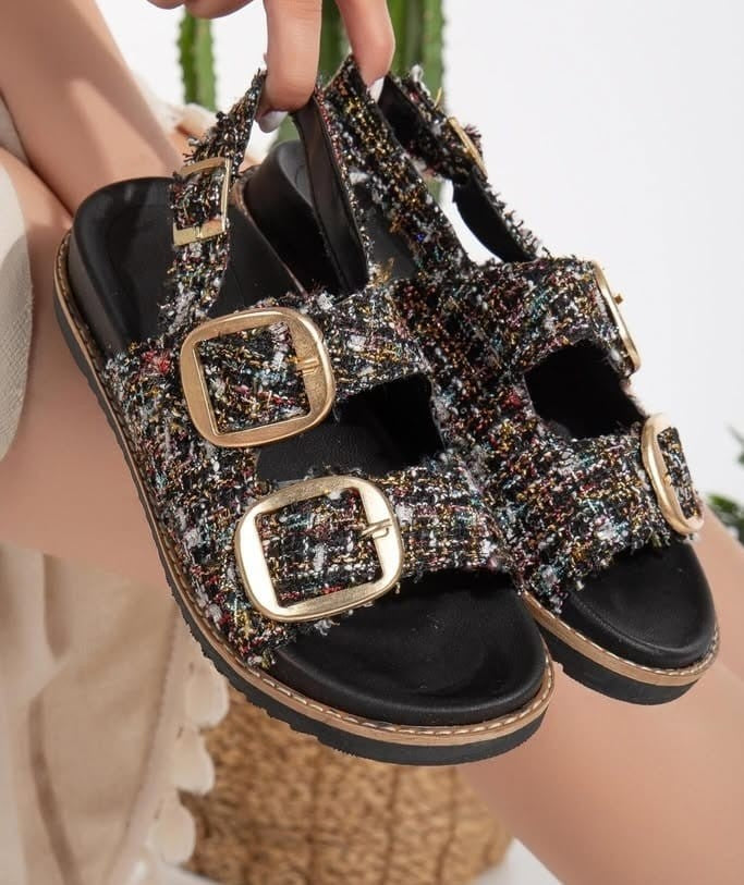 Olira Kadın Siyah Parlak Tokalı Kemerli Sandalet