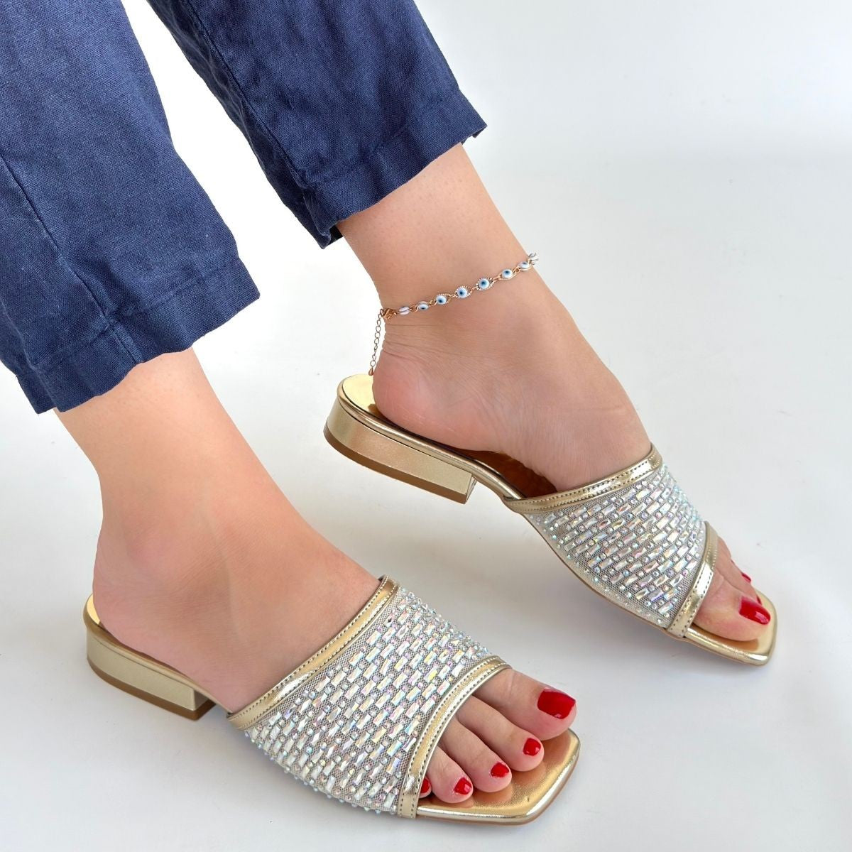 Ortu Kadın Gold İşlemeli Terlik