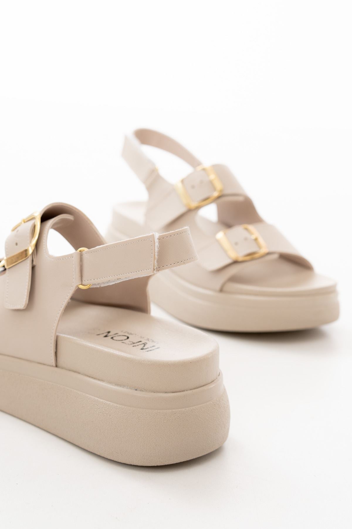 Pallani Bej Dolgu Topuk Kadın Sandalet