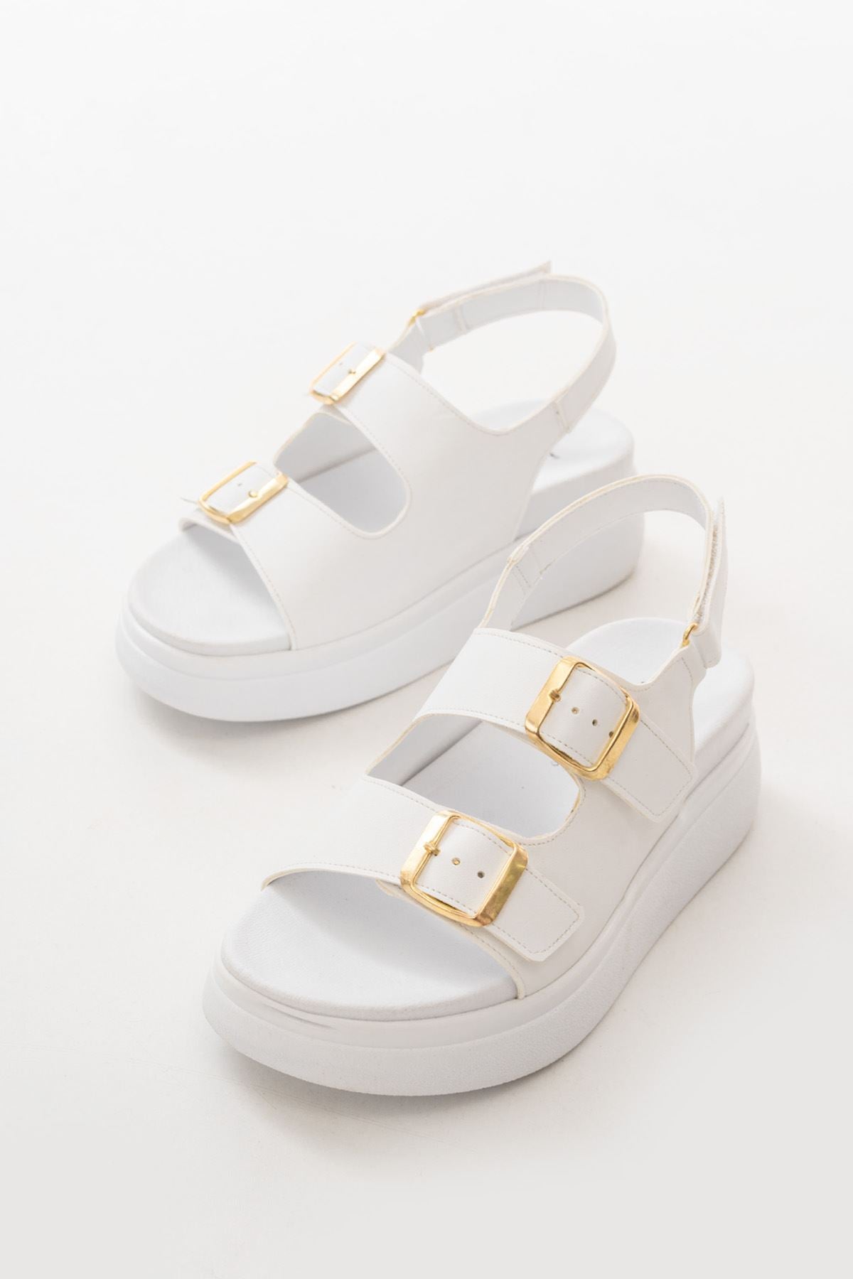 Pallani Beyaz Dolgu Topuk Kadın Sandalet