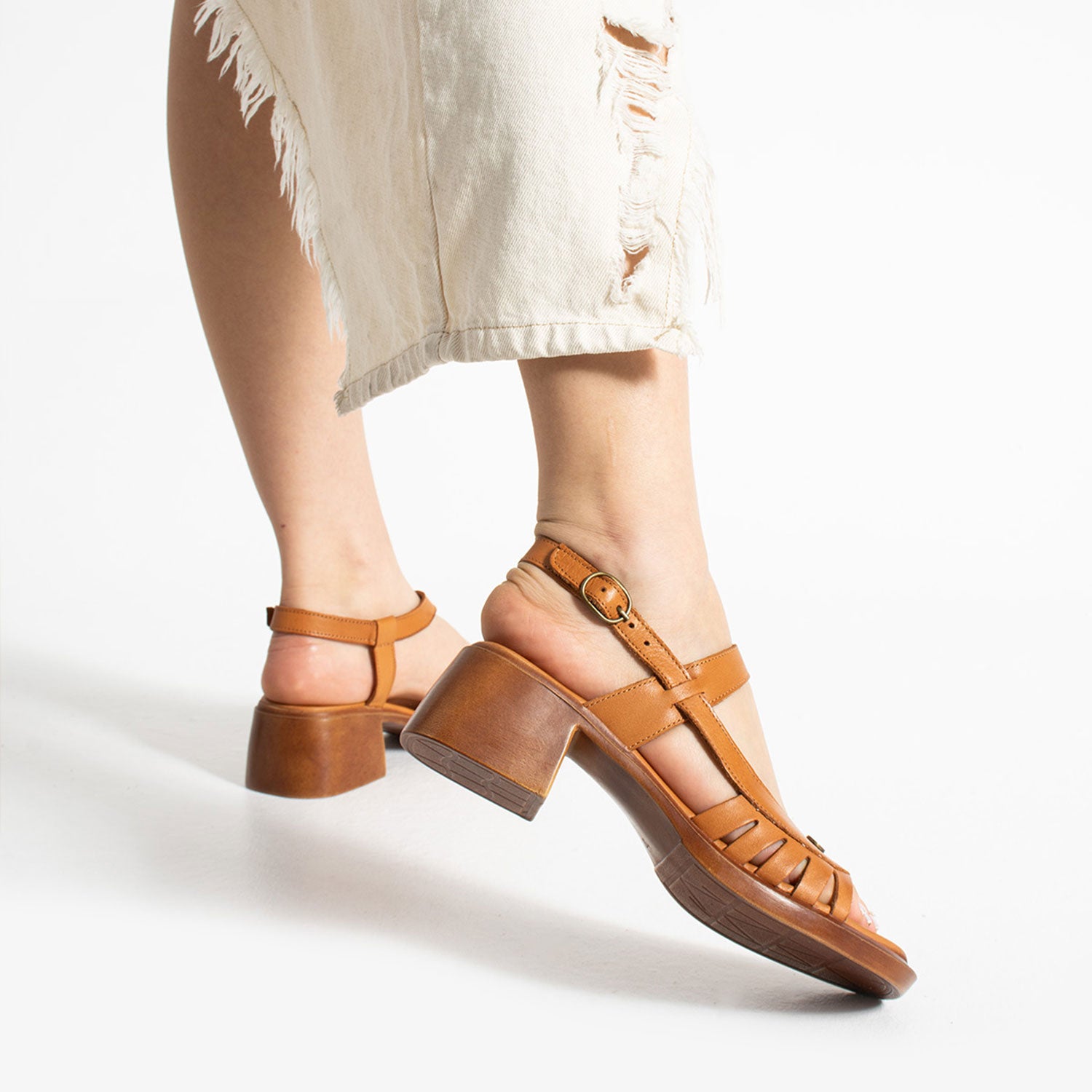 Pierre Cardin Azura Kadın Hakiki Deri Taba Topuklu Sandalet