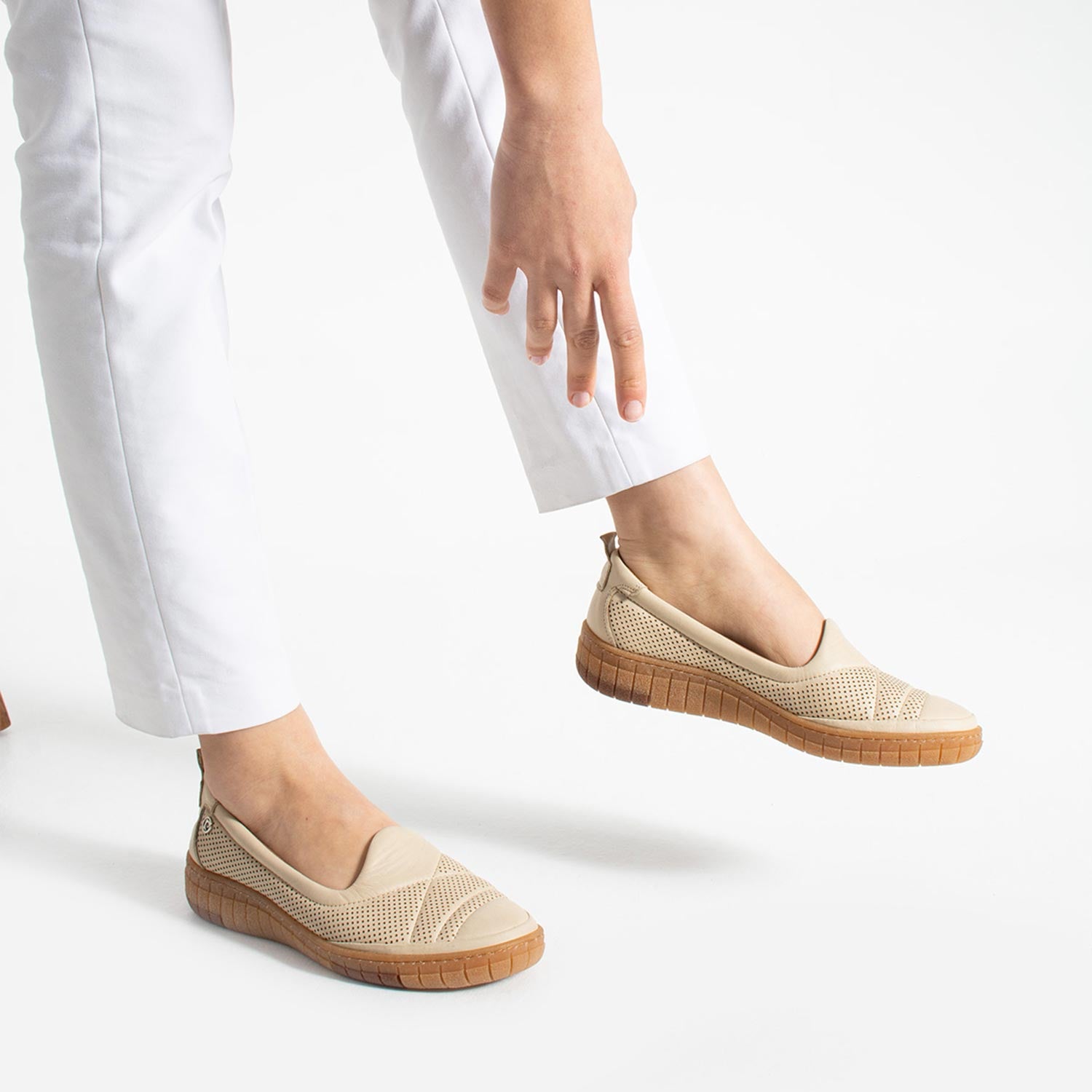 Pierre Cardin Denara Kadın Hakiki Deri Bej Babet