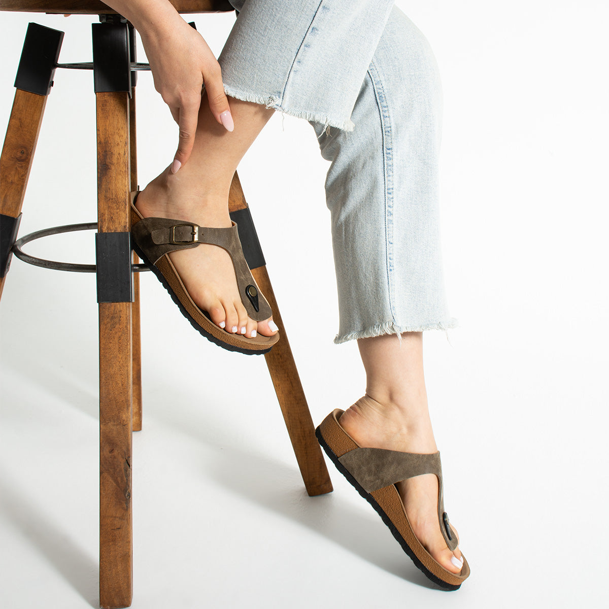 Pierre Cardin Lunar Kadın Vizon Parmak Arası Terlik