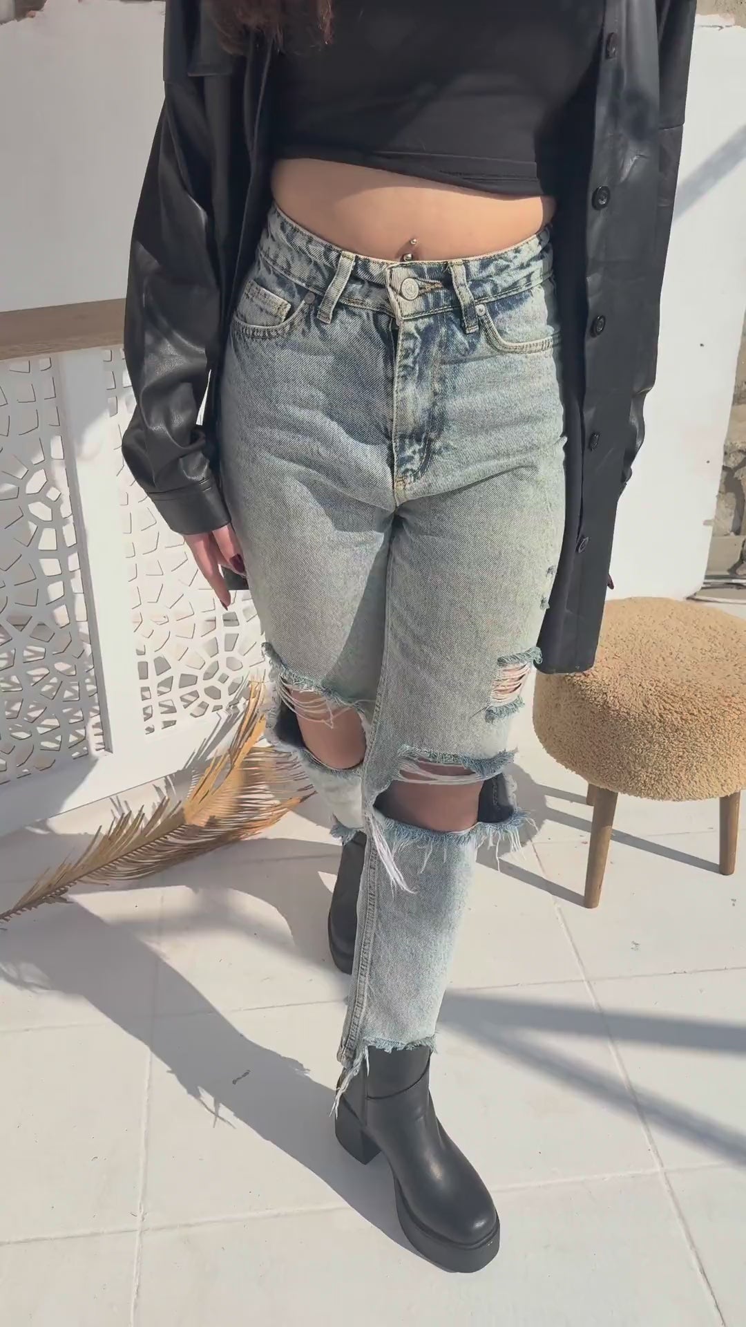 Lonji Kadın Siyah Tokalı Topuklu Bot