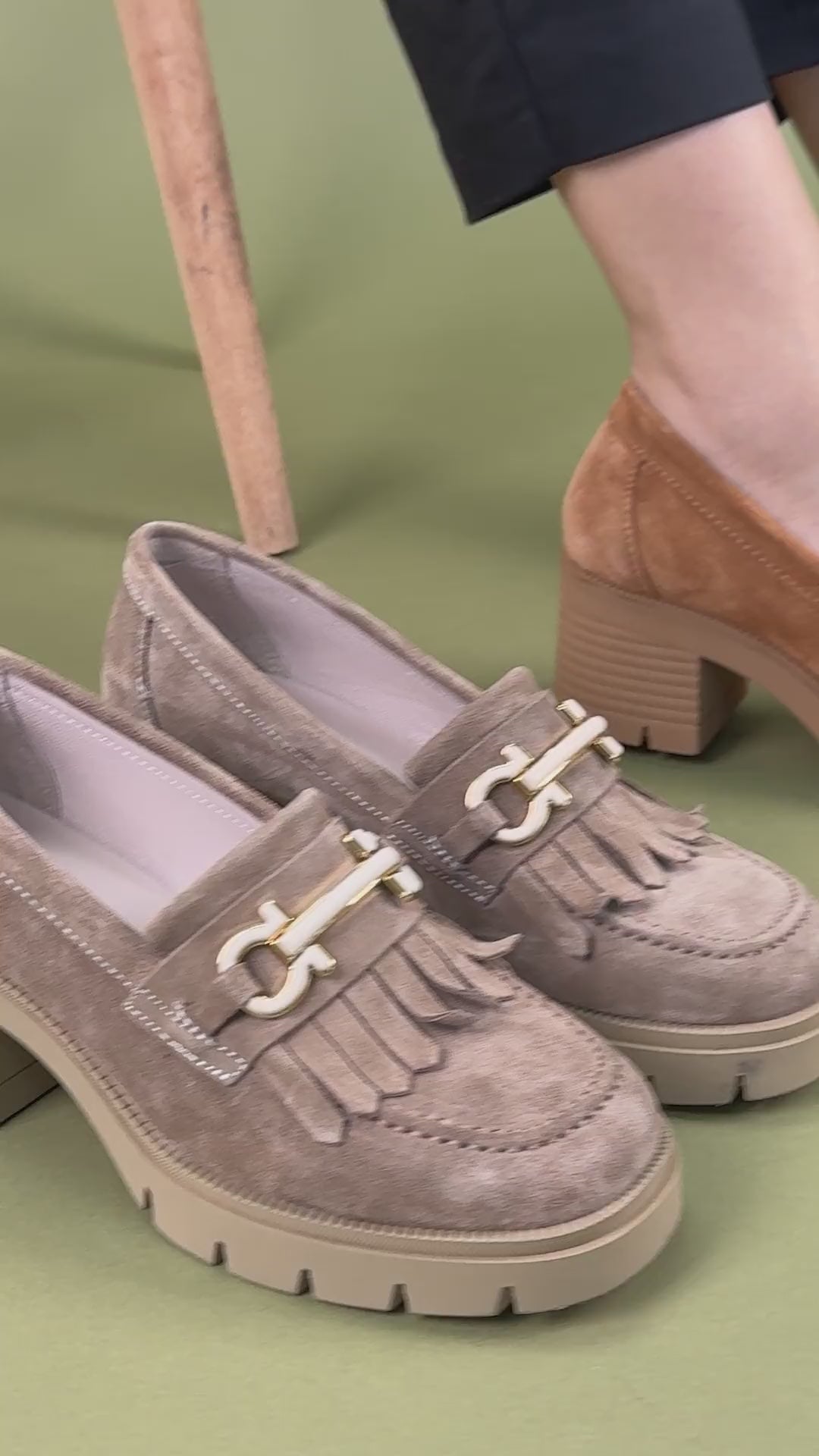 Perves Kadın Hakiki Süet Deri Taba Topuklu Loafer Ayakkabı