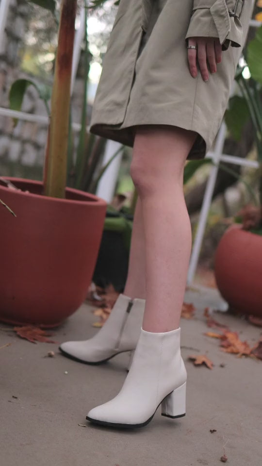 Biya Kadın Bej Kalın Topuklu Bot