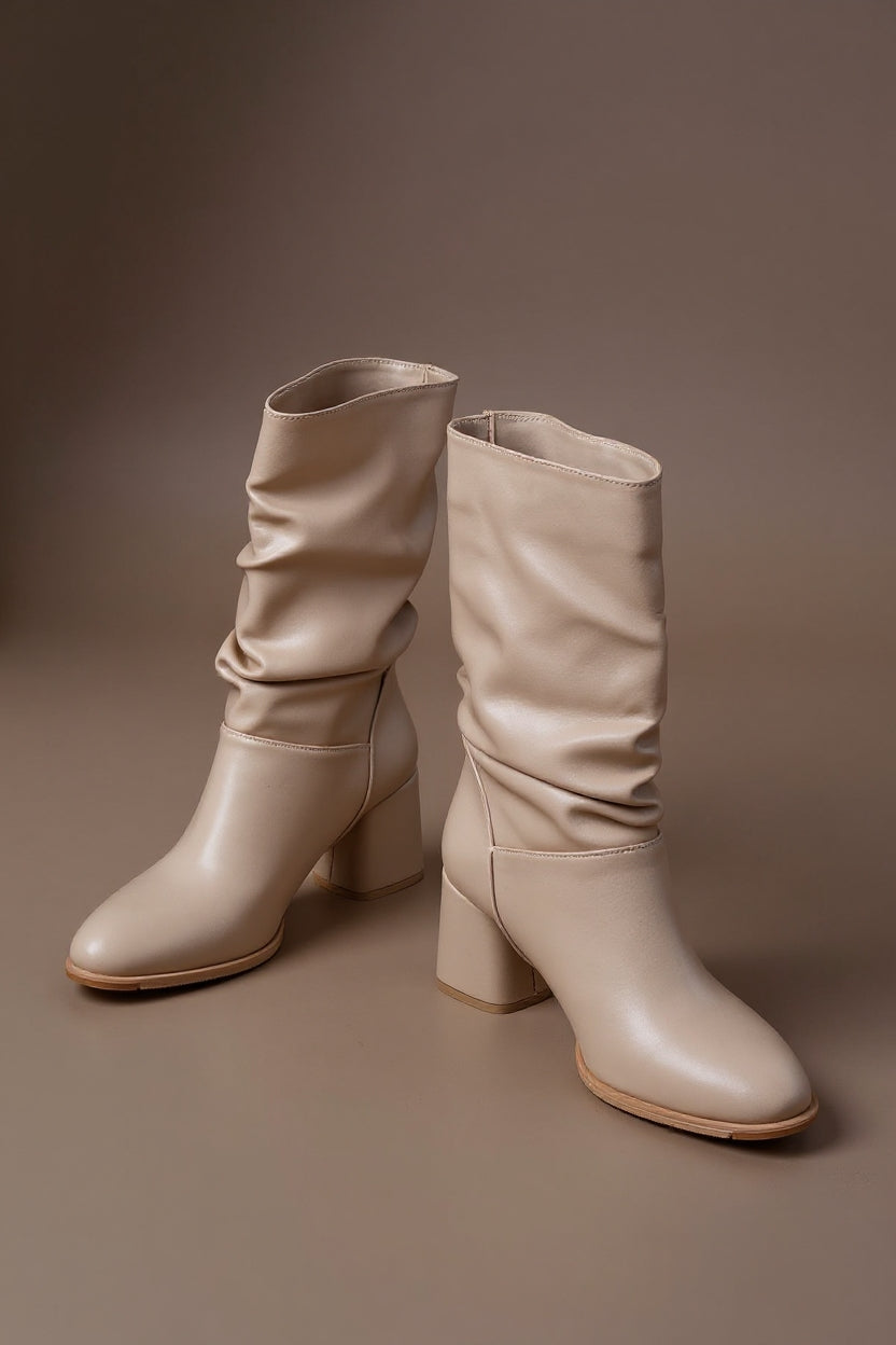 Mevher Bej Topuklu Körüklü Kadın Bot