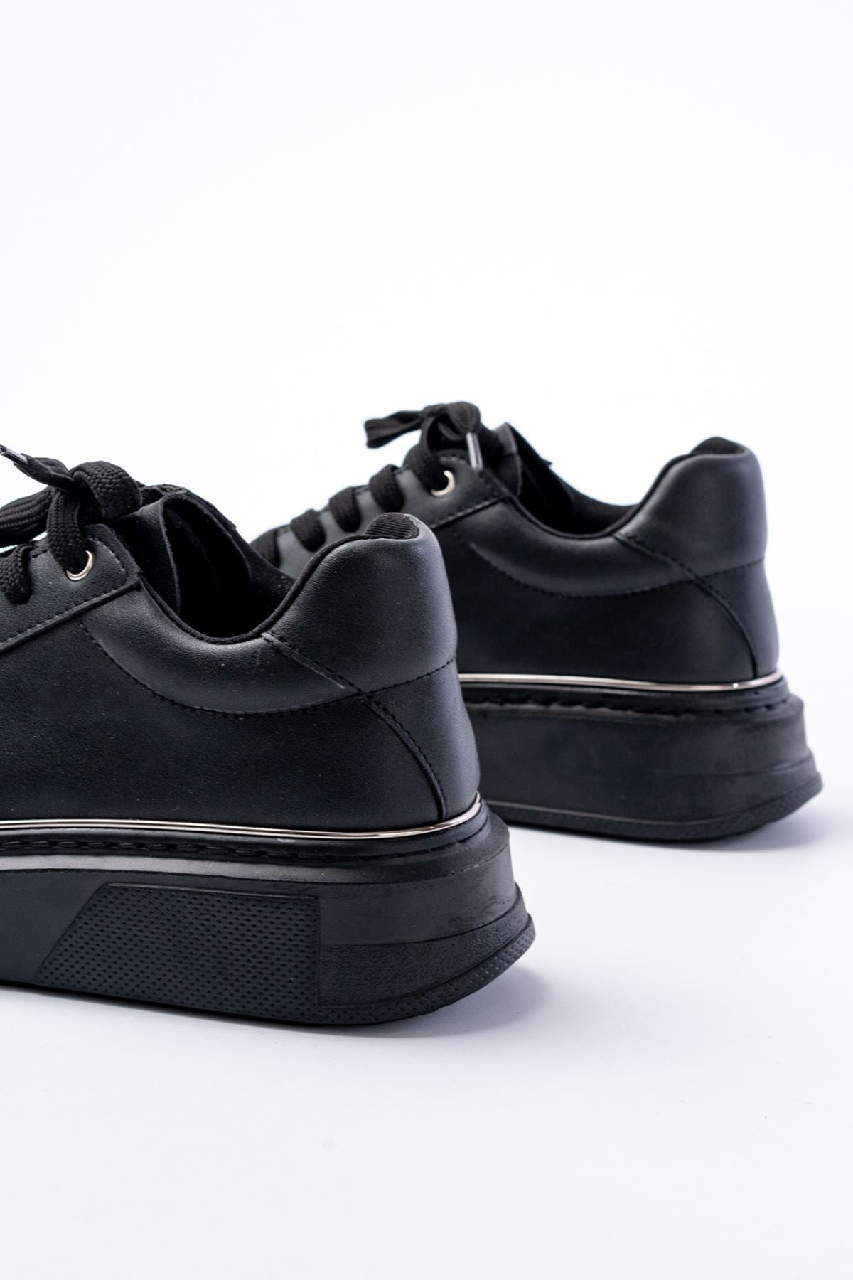 Sandery Kadın Siyah Platin Bağcıklı Dikişli Spor Ayakkabı