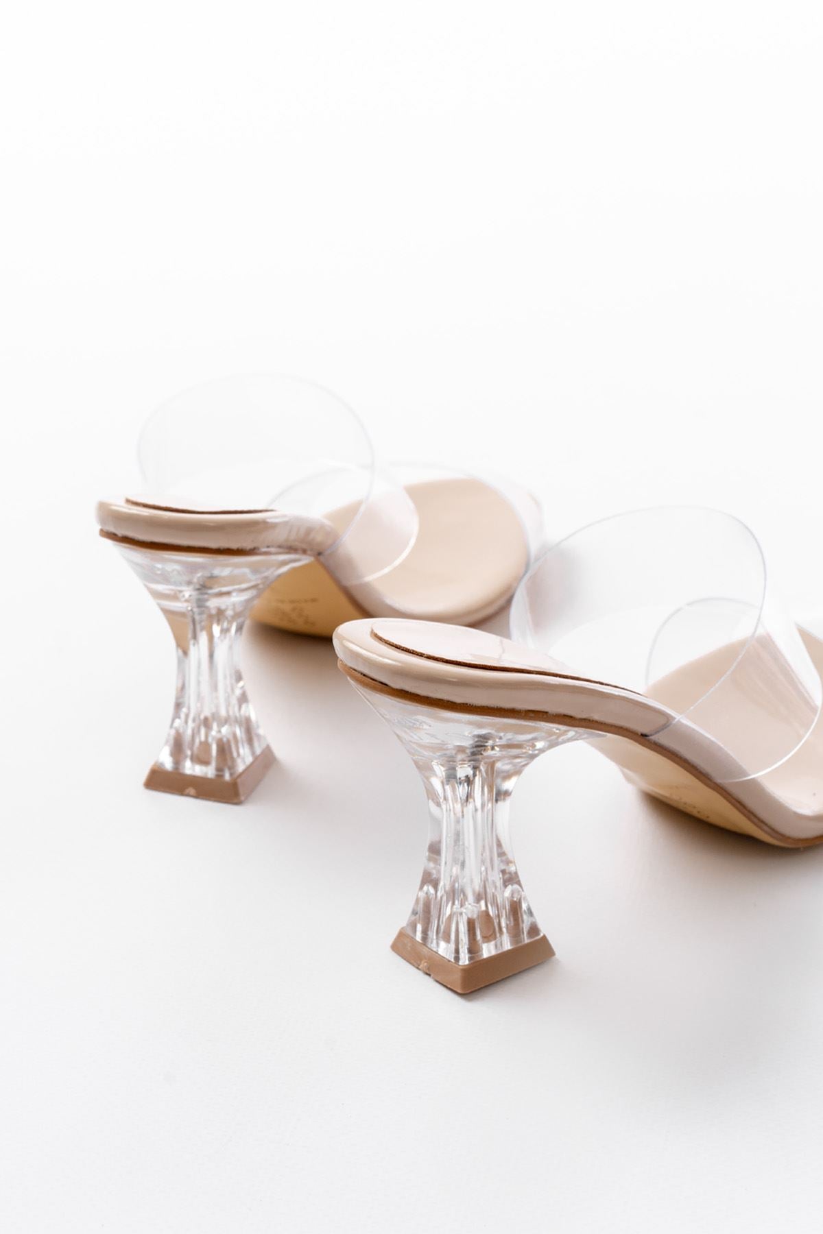 Ourenly Bej Rugan Çift Bantlı Topuklu Kadın Terlik