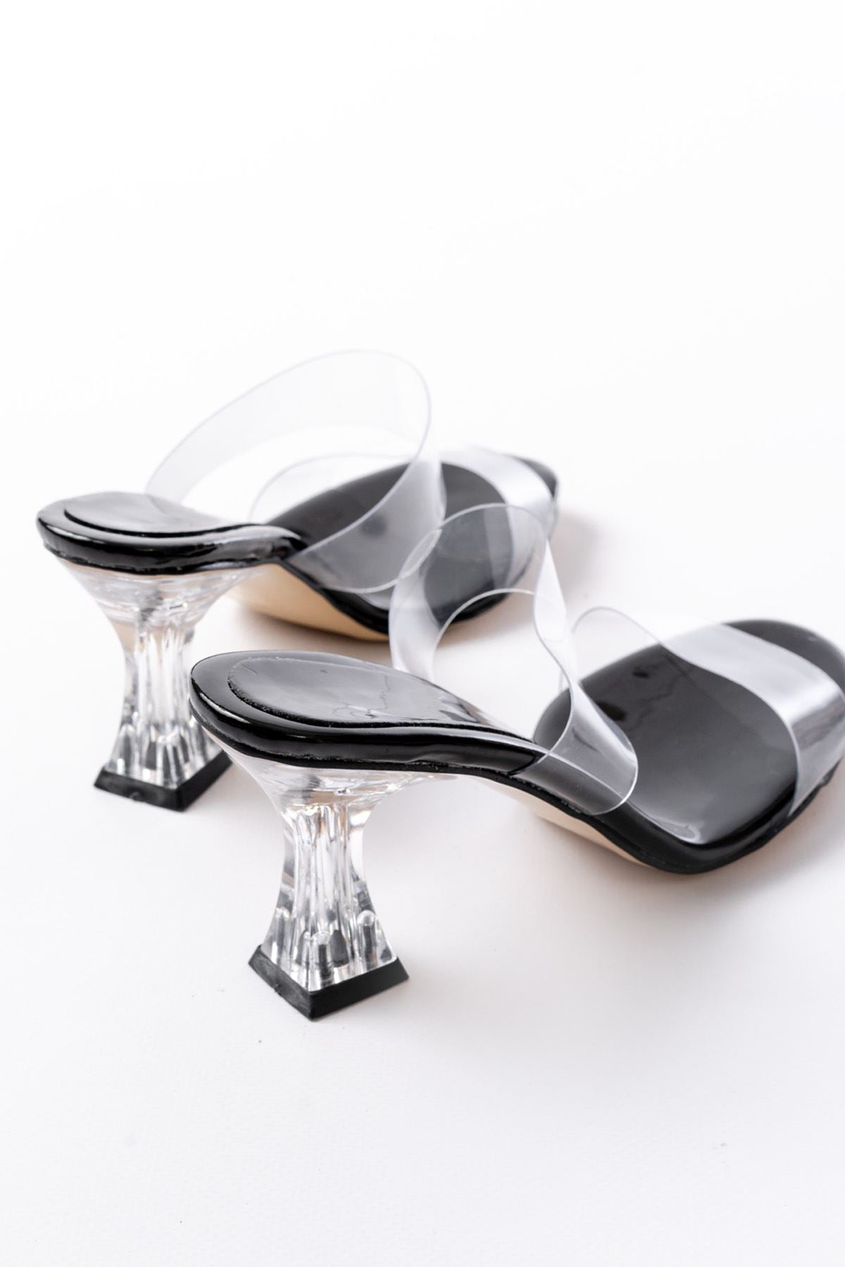 Ourenly Siyah Rugan Çift  Bantlı Topuklu Kadın Terlik