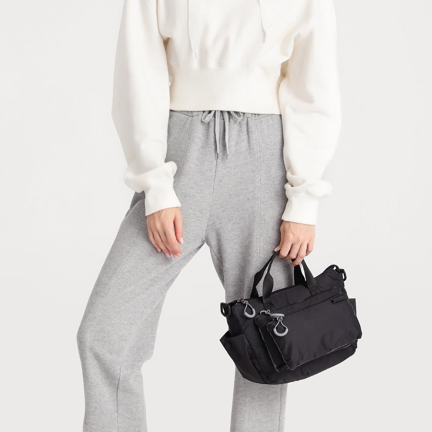 Sacha Unisex Su Geçirmez El Çantası