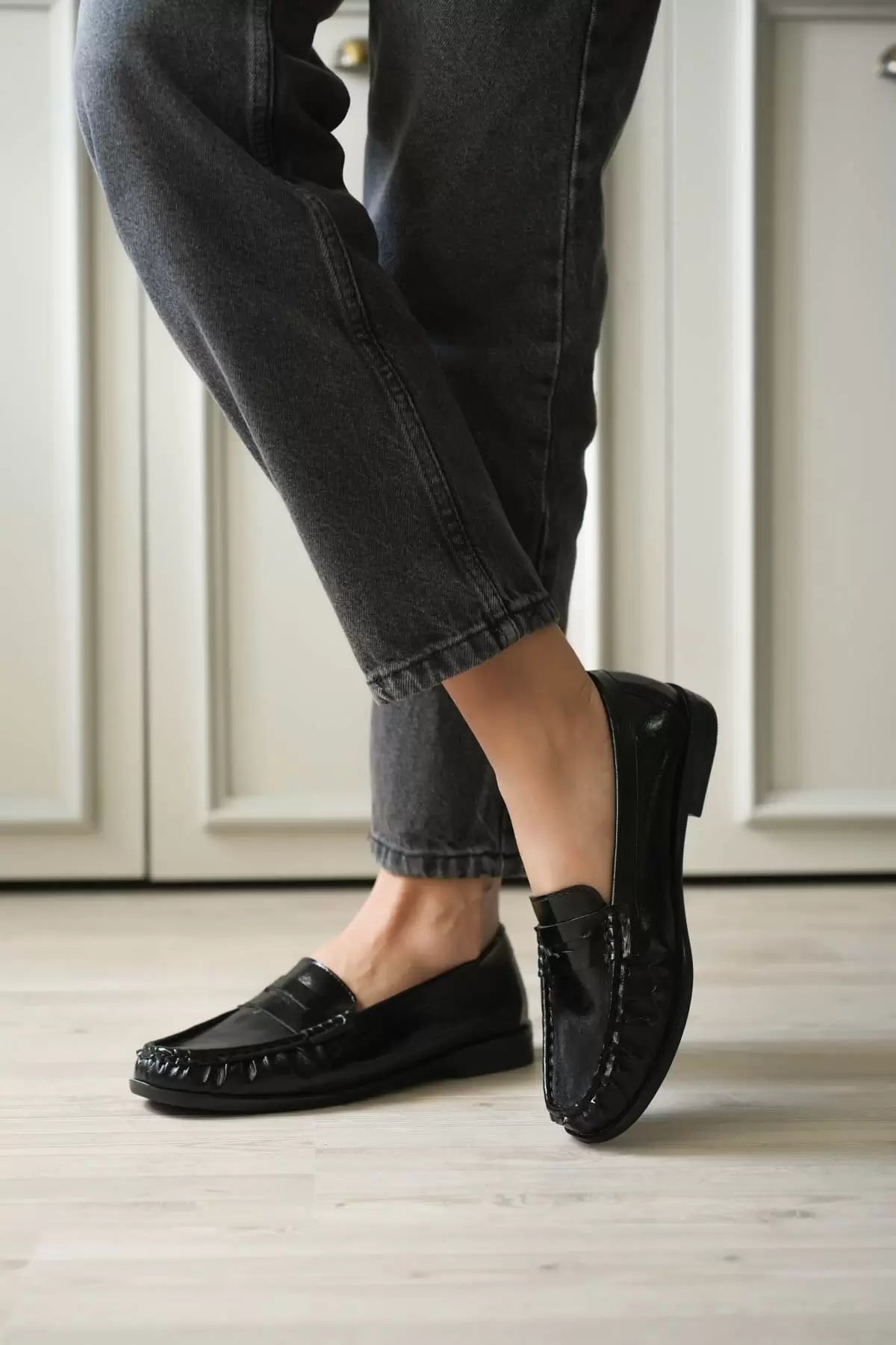 Kibel Siyah Parlak Deri Görünümlü Penny Loafer