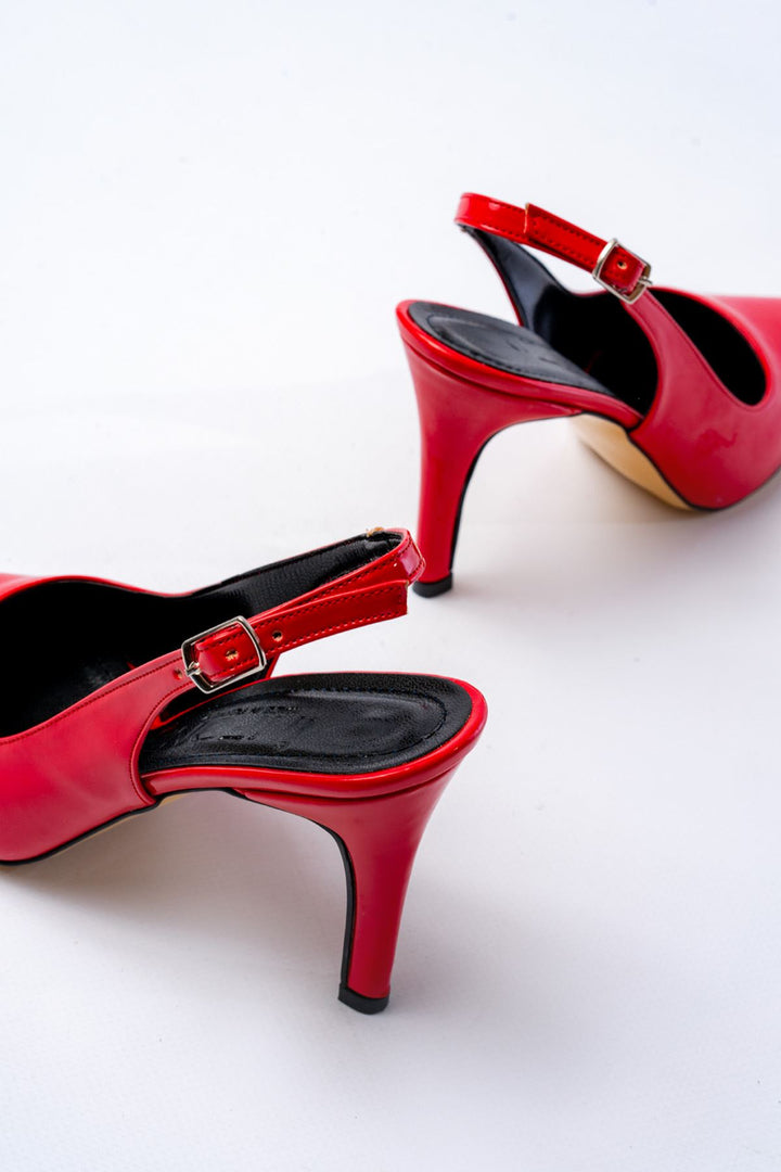 Holzercy Kadın Kırmızı Rugan Arkası Açık Topuklu Ayakkabı